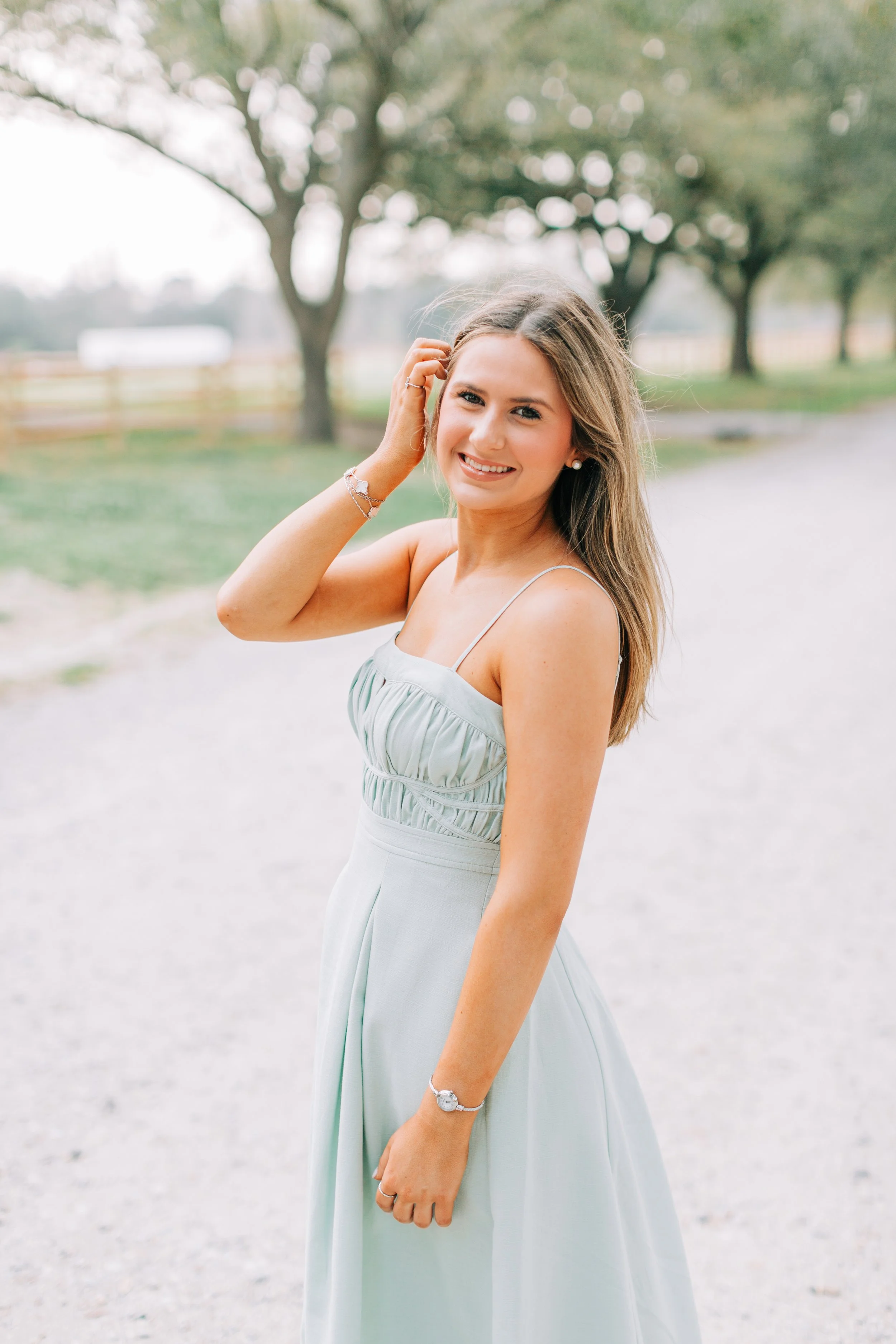 Ella Bremer Senior Portraits, Class of 2026, Dunham School Baton Rouge, Baton Rouge Senior Portraits, Sarah Shaw Photography, Burden Gardens Senior Portraits