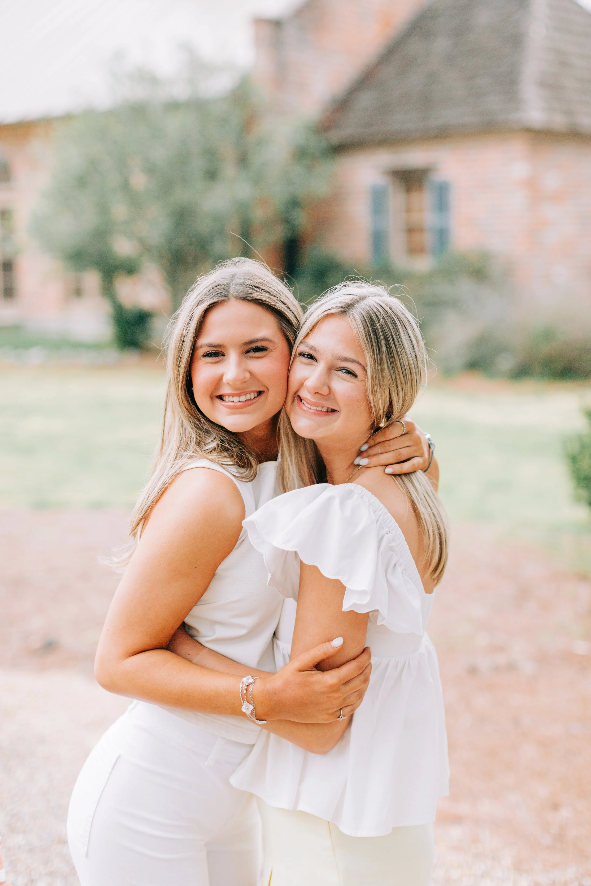 Ella Bremer Senior Portraits, Class of 2026, Dunham School Baton Rouge, Baton Rouge Senior Portraits, Sarah Shaw Photography, Burden Gardens Senior Portraits