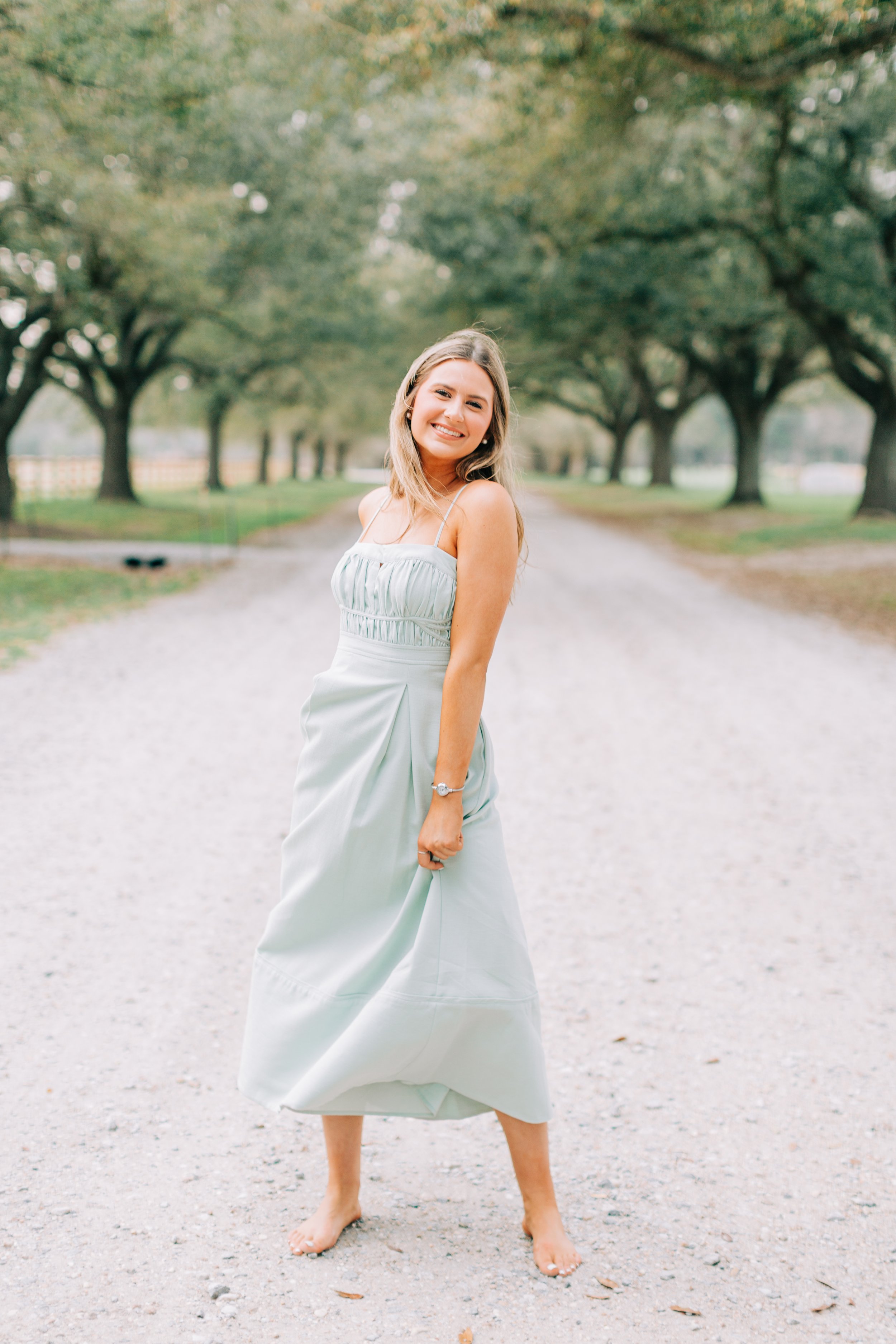 Ella Bremer Senior Portraits, Class of 2026, Dunham School Baton Rouge, Baton Rouge Senior Portraits, Sarah Shaw Photography, Burden Gardens Senior Portraits