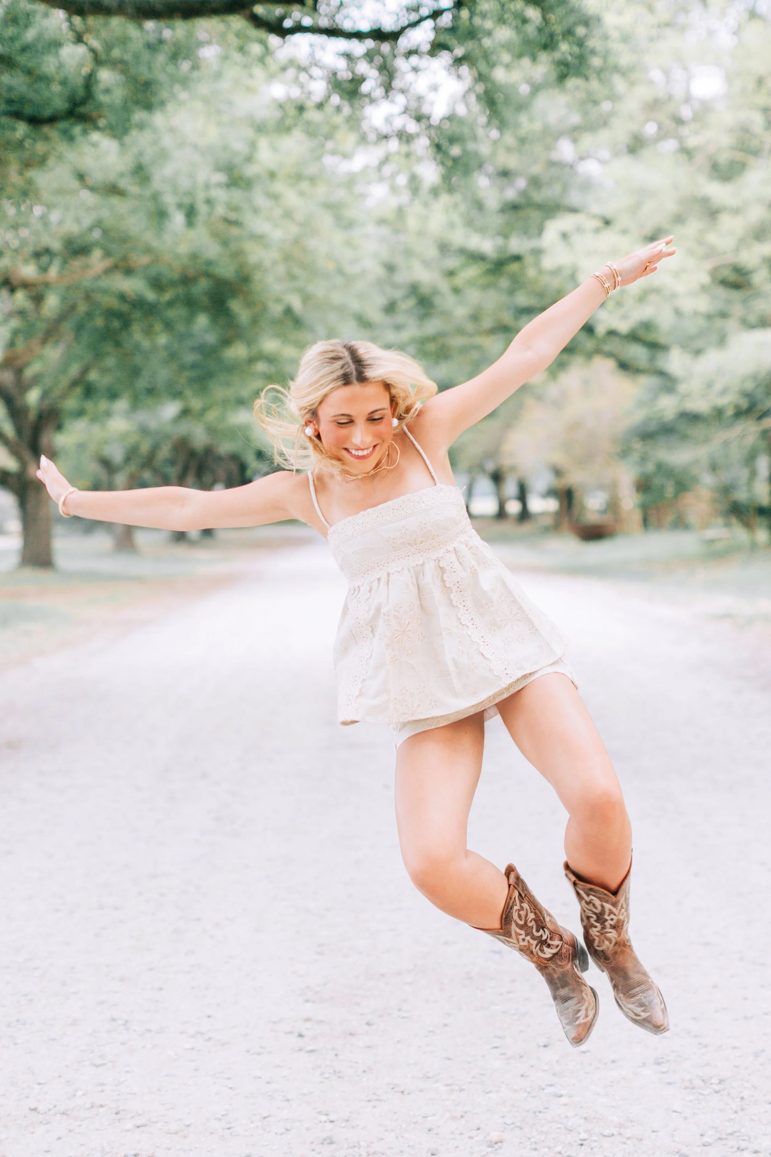 baton-rouge-senior-portraits-burden-gardens-spring-5
