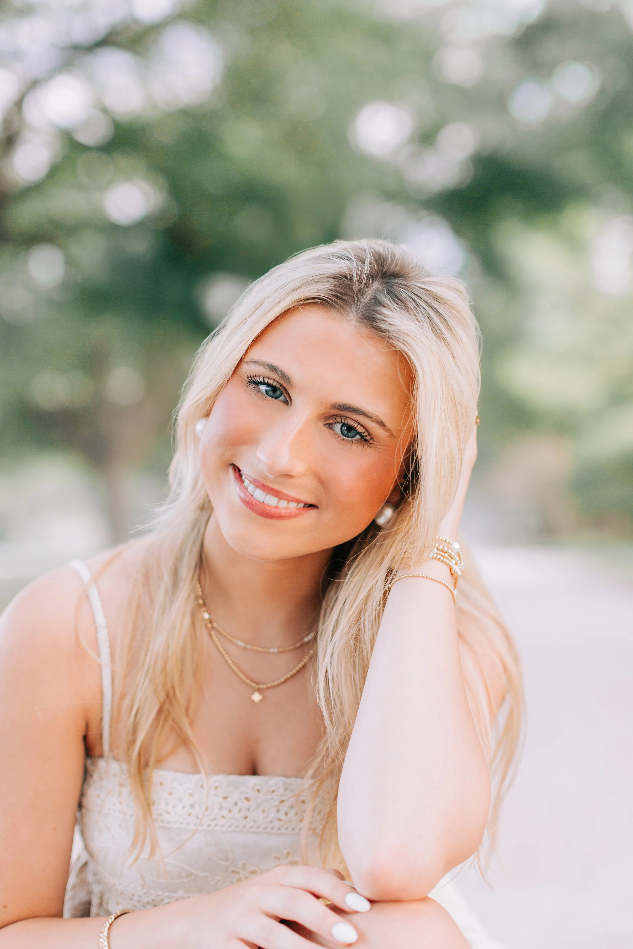 baton-rouge-senior-portraits-burden-gardens-spring-16