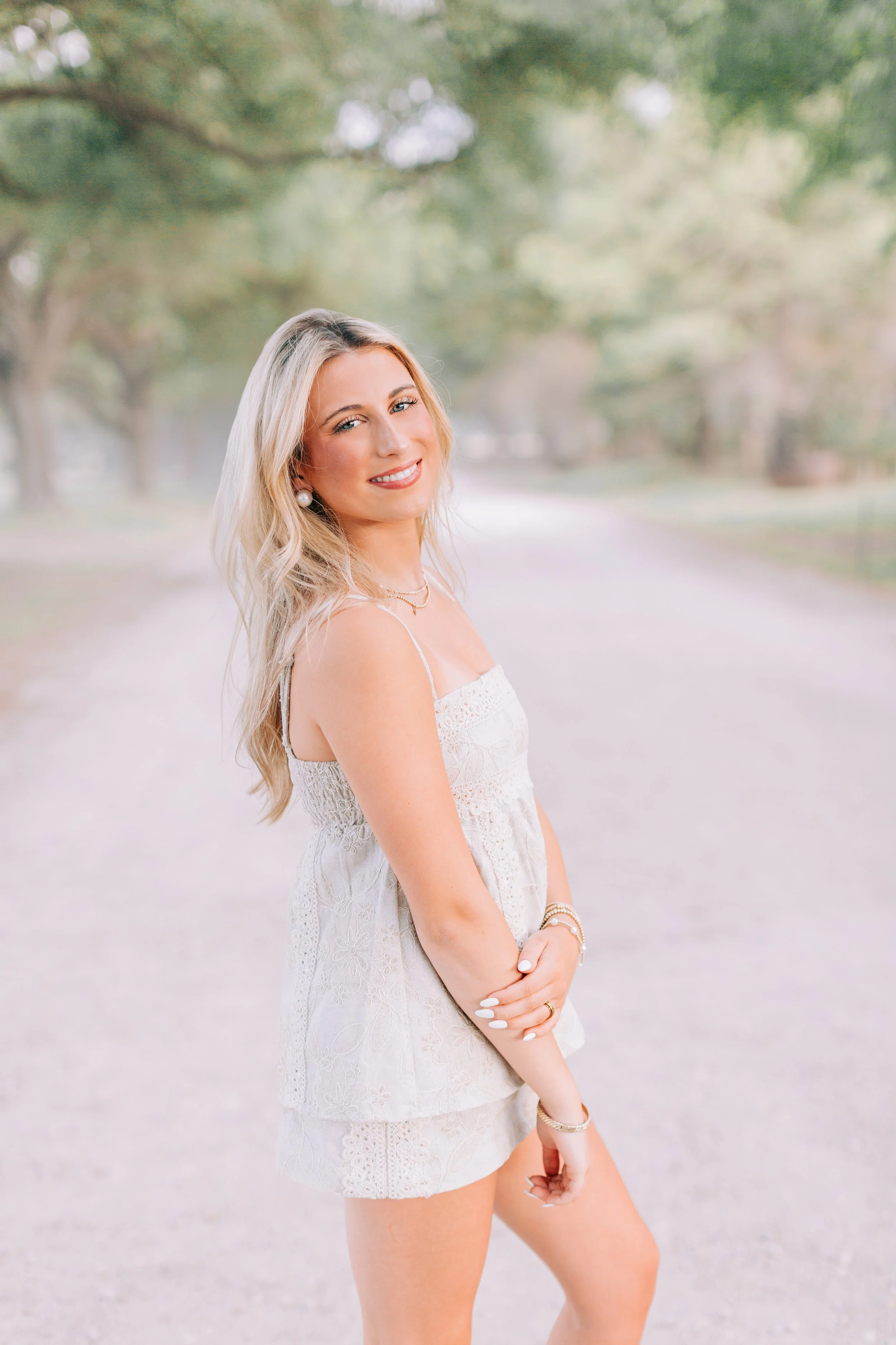 baton-rouge-senior-portraits-burden-gardens-spring-23