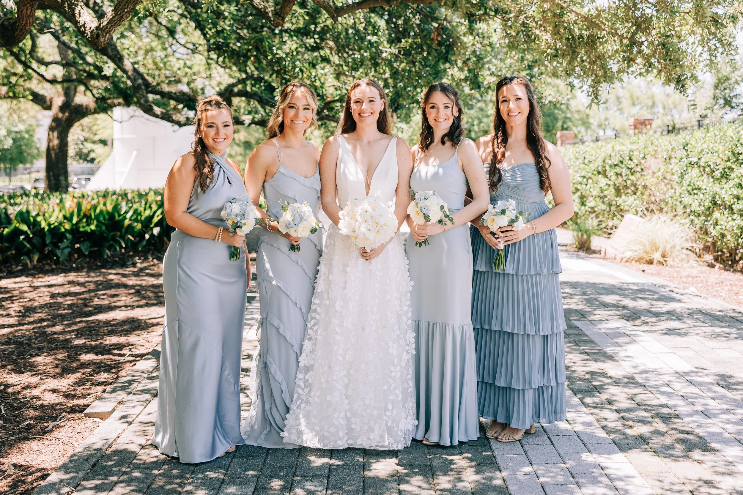 bride and bridesmaids portraits at baton rouge wedding