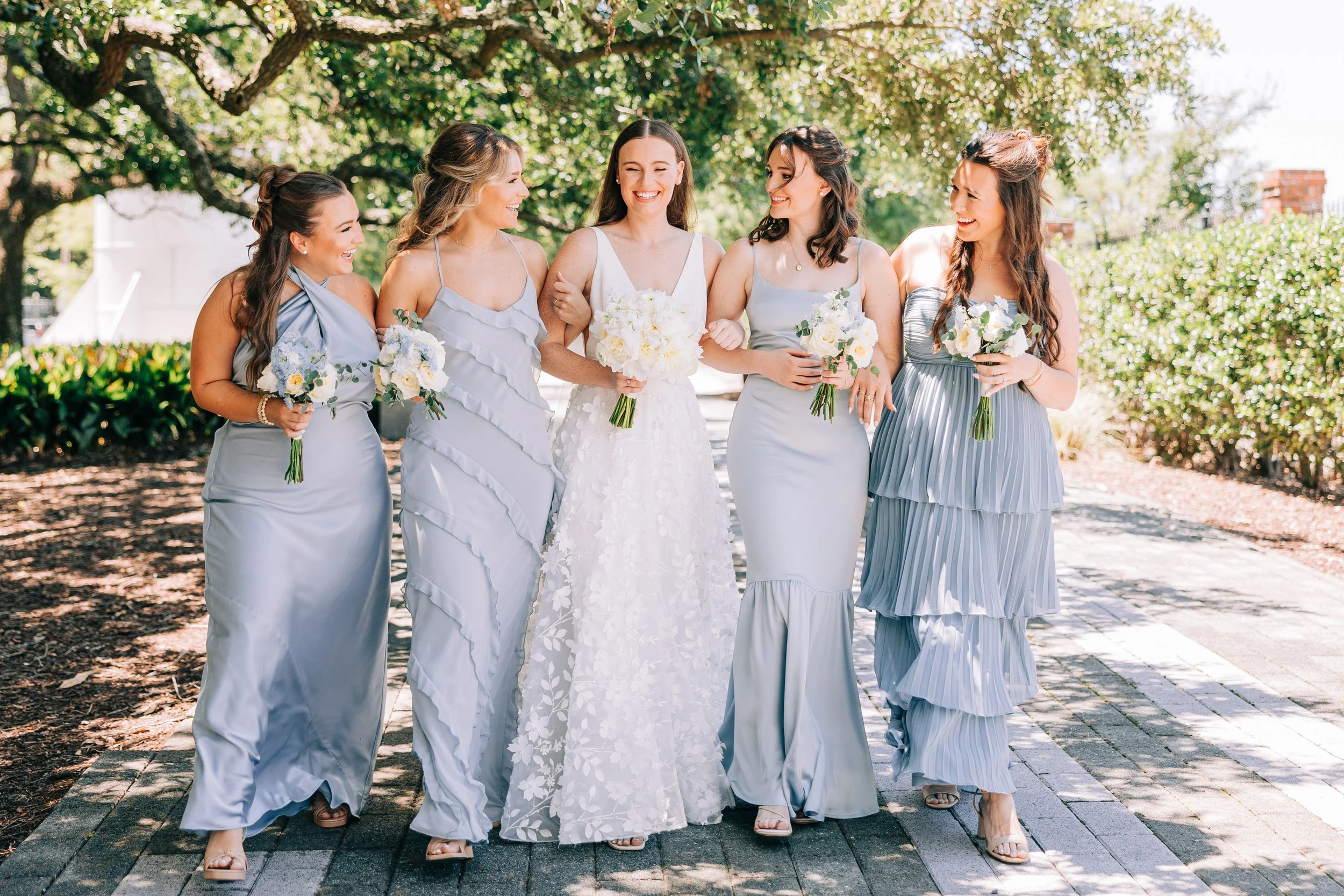 bride and bridesmaids portraits at baton rouge wedding