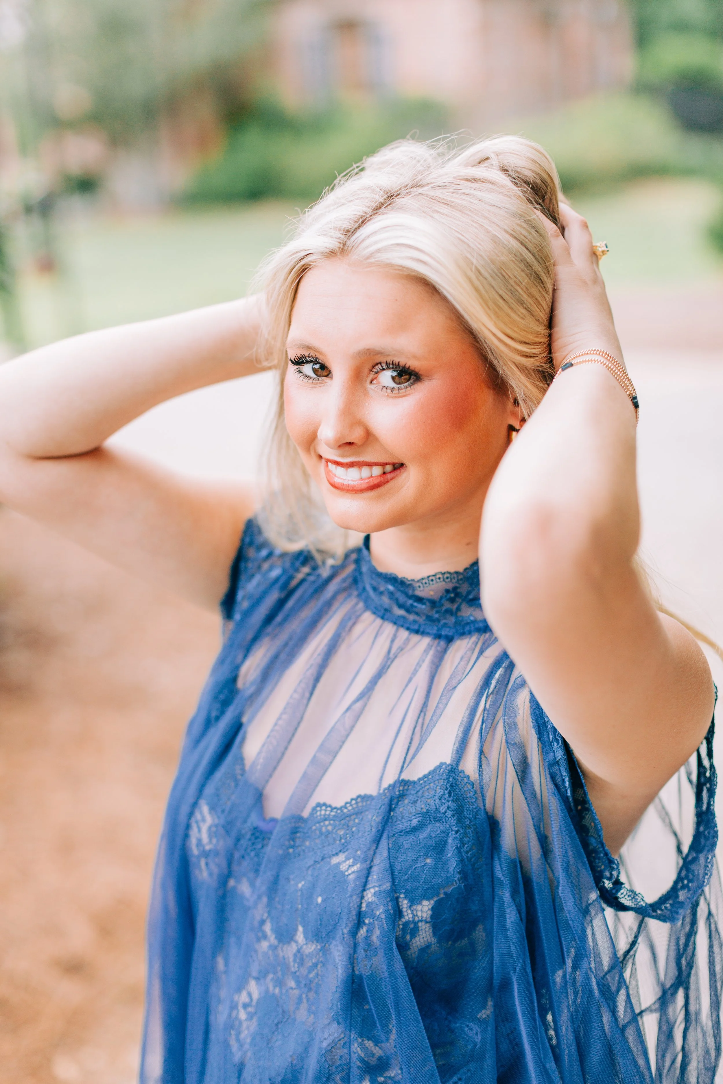 spring-senior-portraits-burden-gardens-baton-rouge.jpg