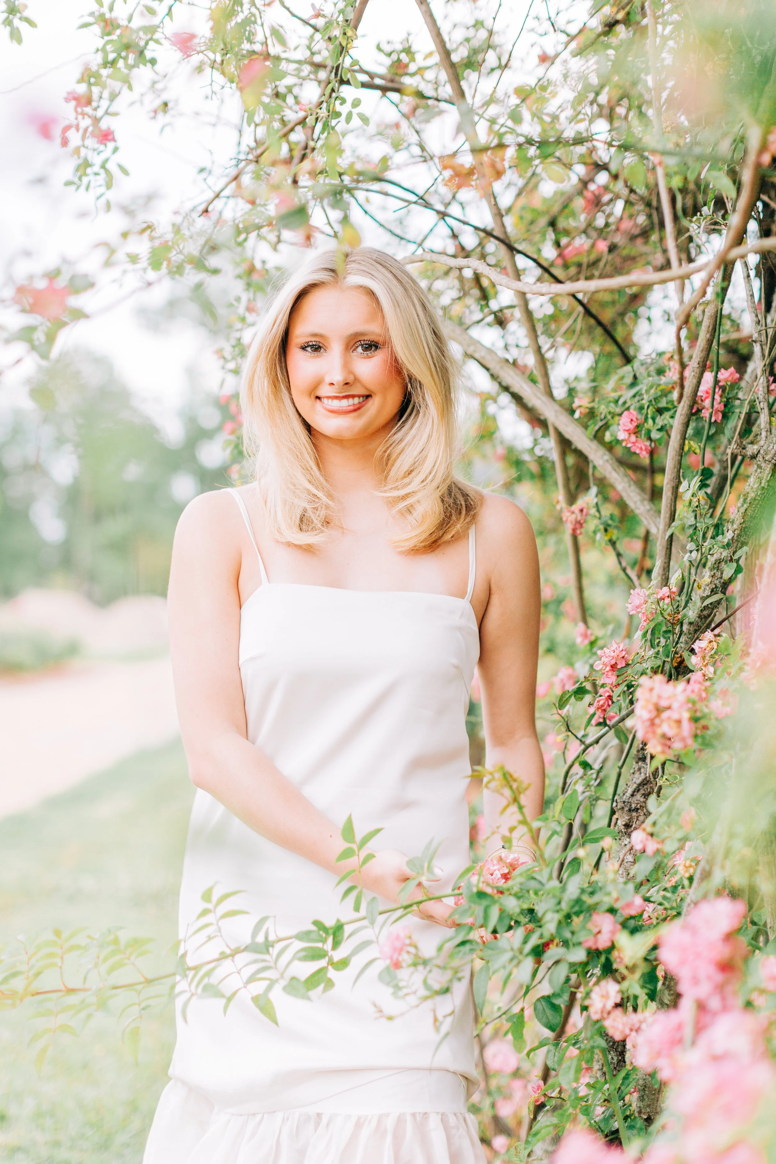 spring-senior-portraits-burden-gardens-baton-rouge.jpg