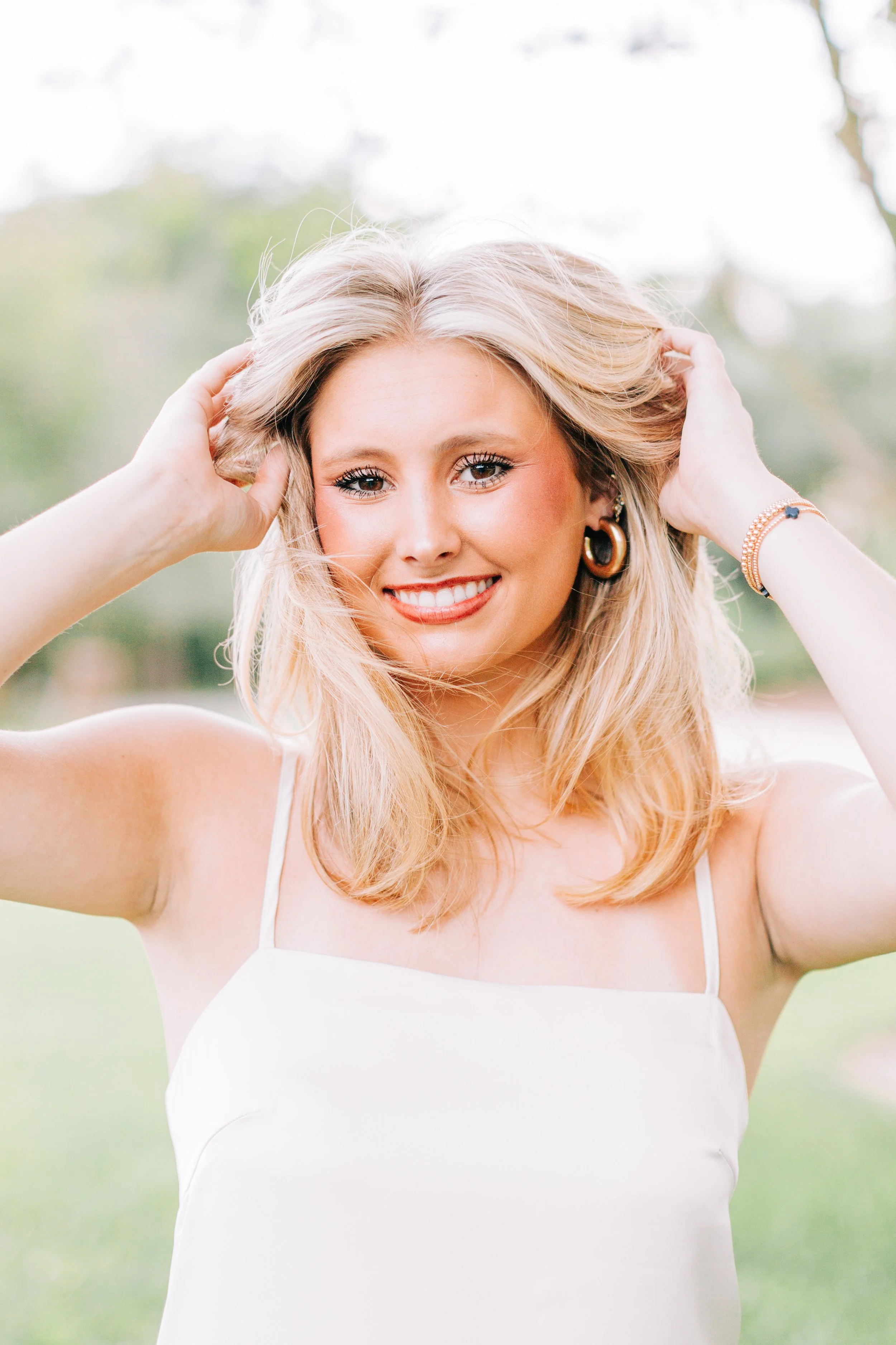 spring-senior-portraits-burden-gardens-baton-rouge.jpg