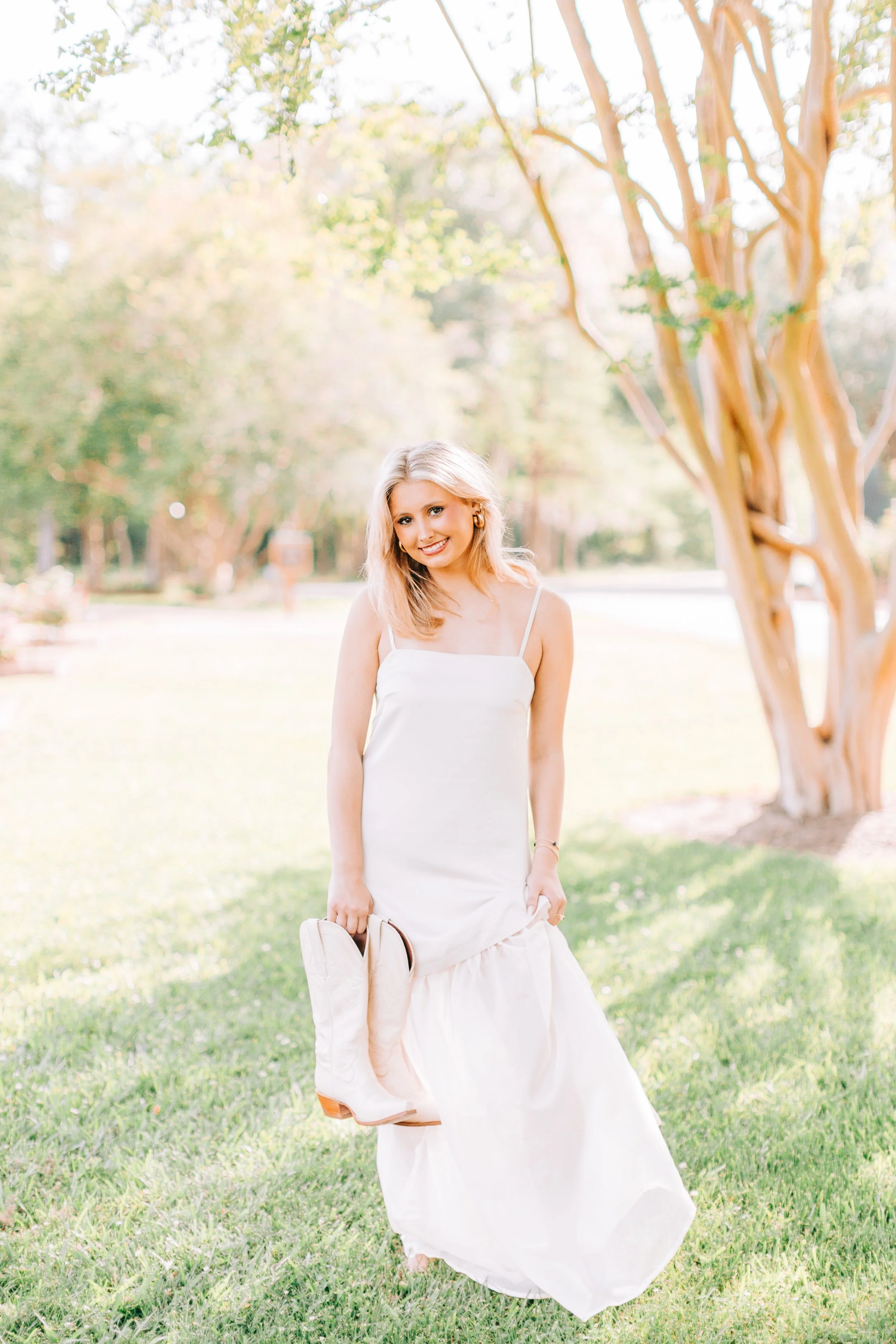 spring-senior-portraits-burden-gardens-baton-rouge.jpg