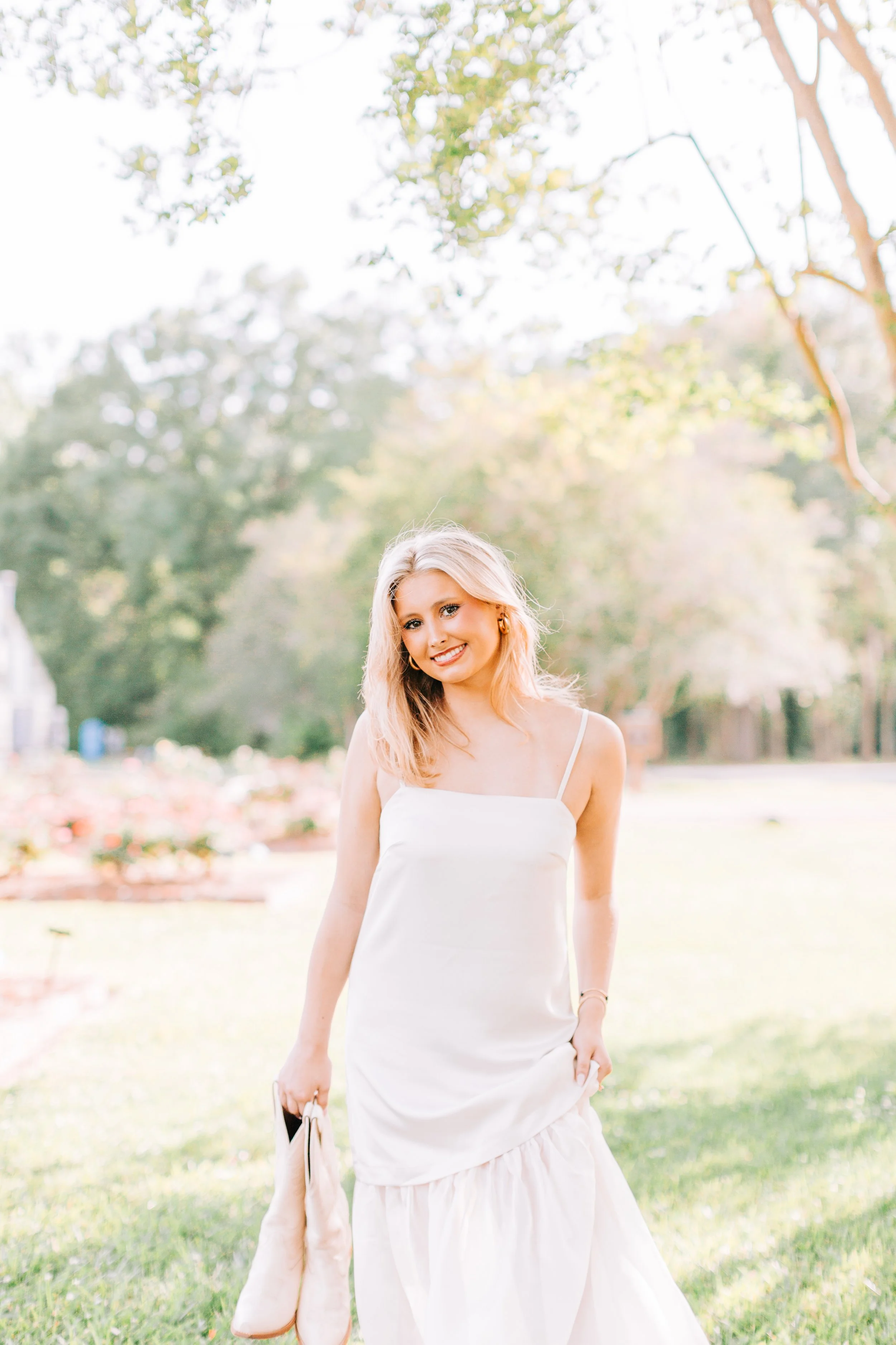 spring-senior-portraits-burden-gardens-baton-rouge.jpg