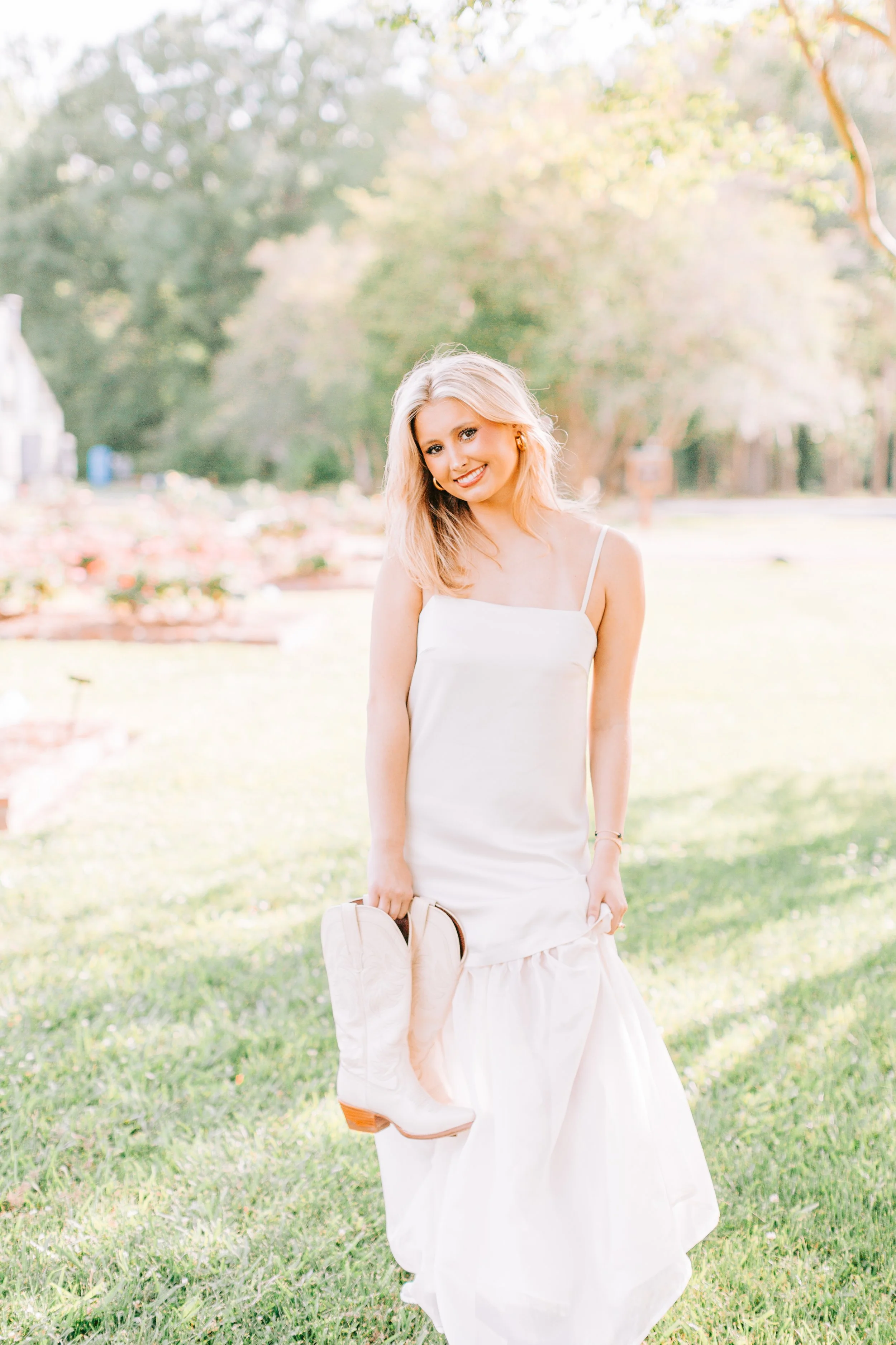 spring-senior-portraits-burden-gardens-baton-rouge.jpg