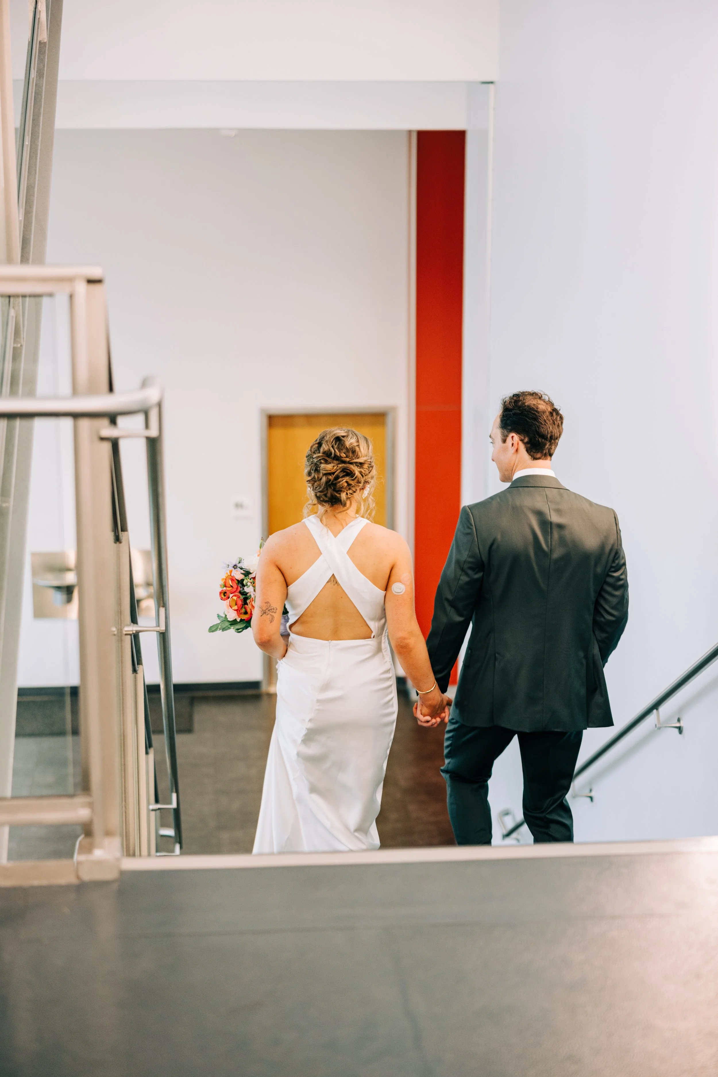 river-terrace-baton-rouge-bride-and-groom-wedding-portraits111.jpg
