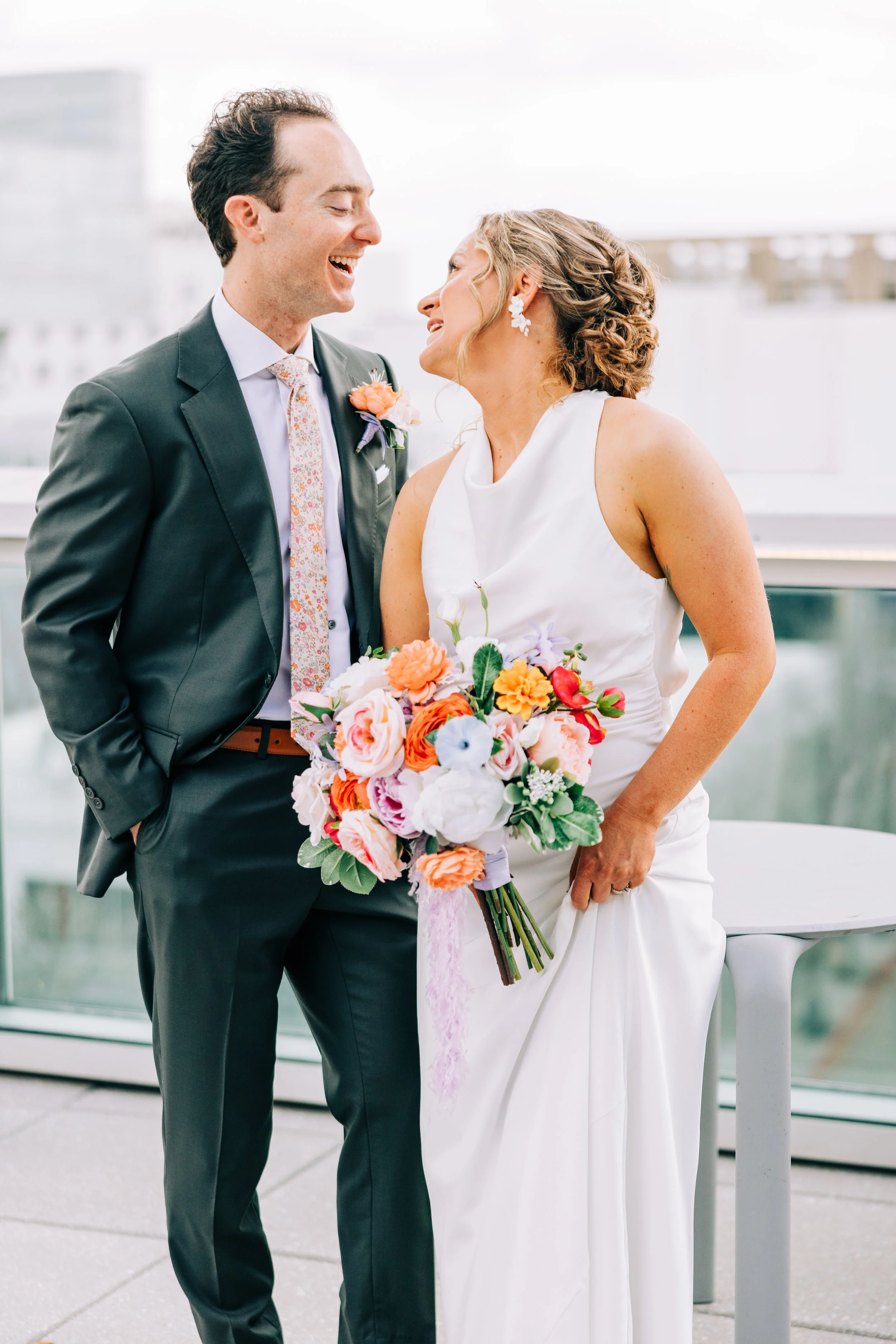 river-terrace-baton-rouge-bride-and-groom-wedding-portraits19.jpg