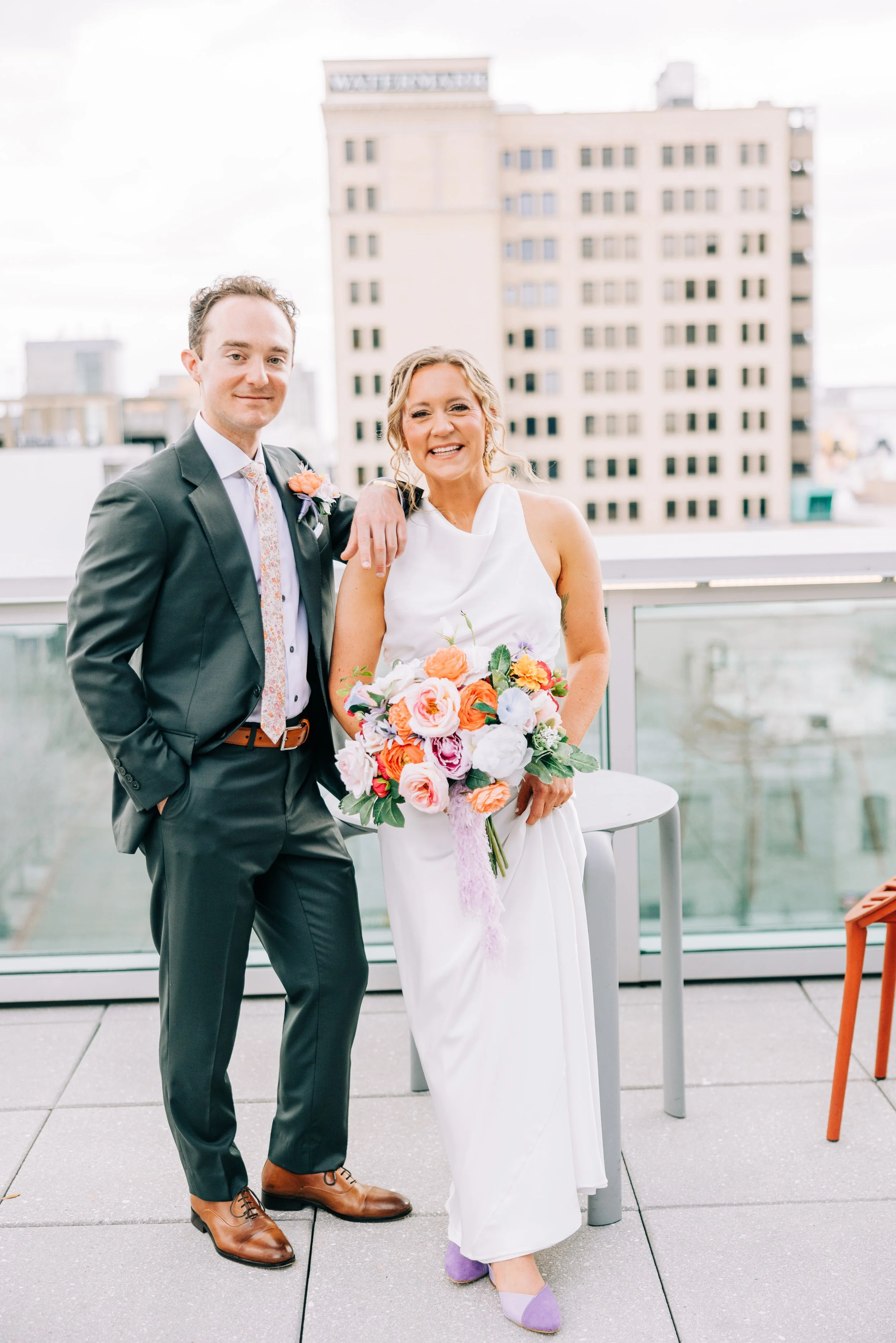 river-terrace-baton-rouge-bride-and-groom-wedding-portraits22.jpg