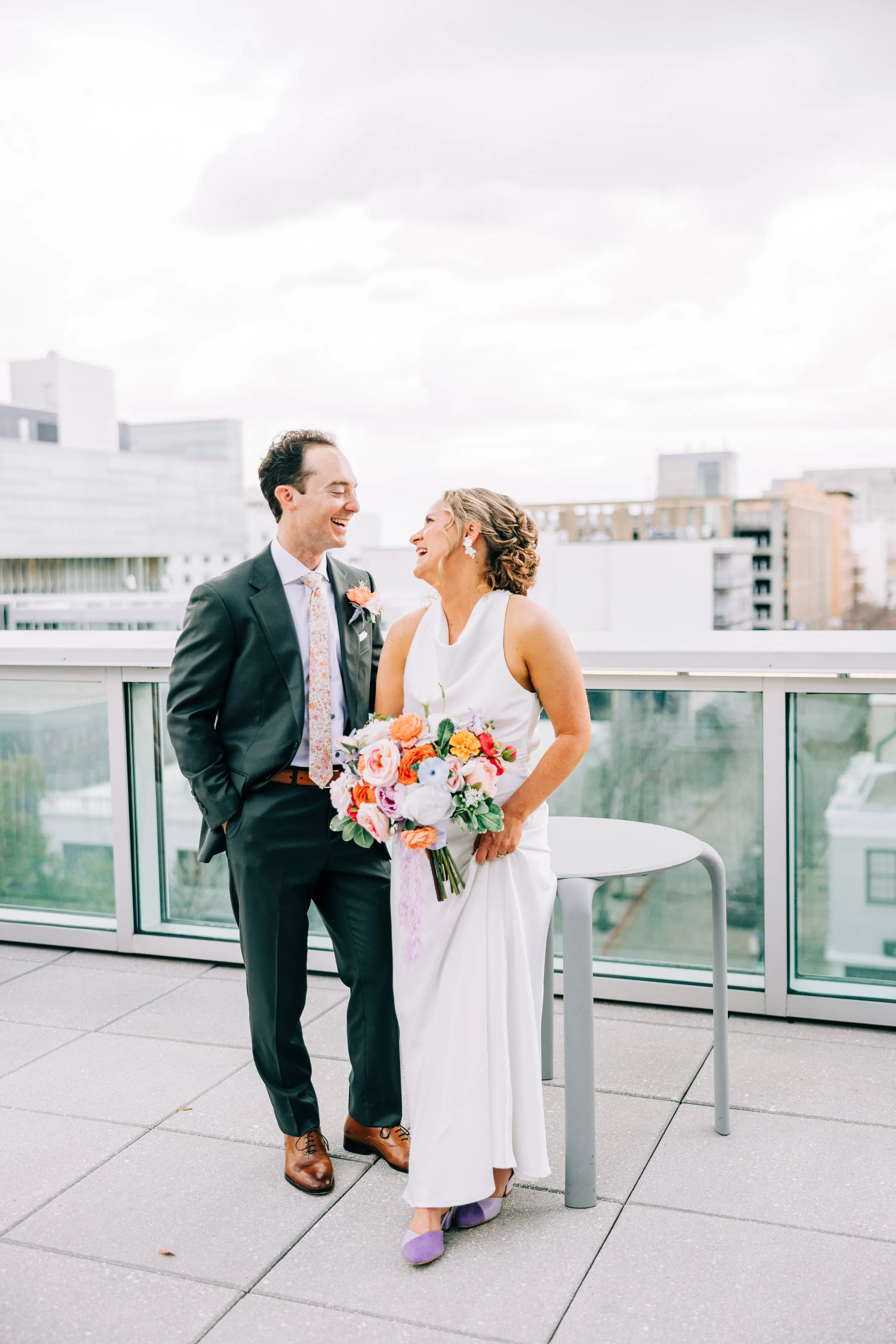 river-terrace-baton-rouge-bride-and-groom-wedding-portraits23.jpg