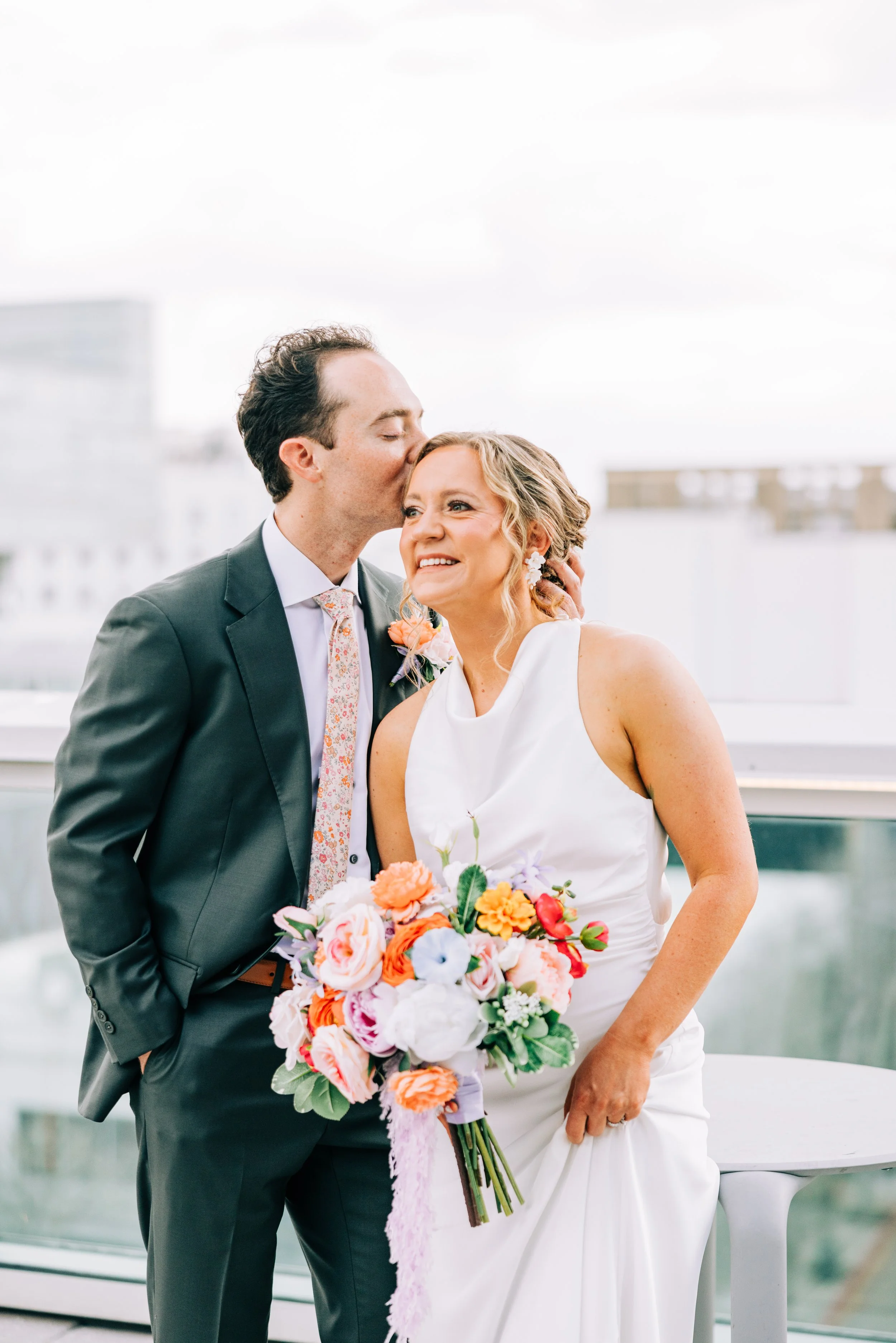 river-terrace-baton-rouge-bride-and-groom-wedding-portraits47.jpg