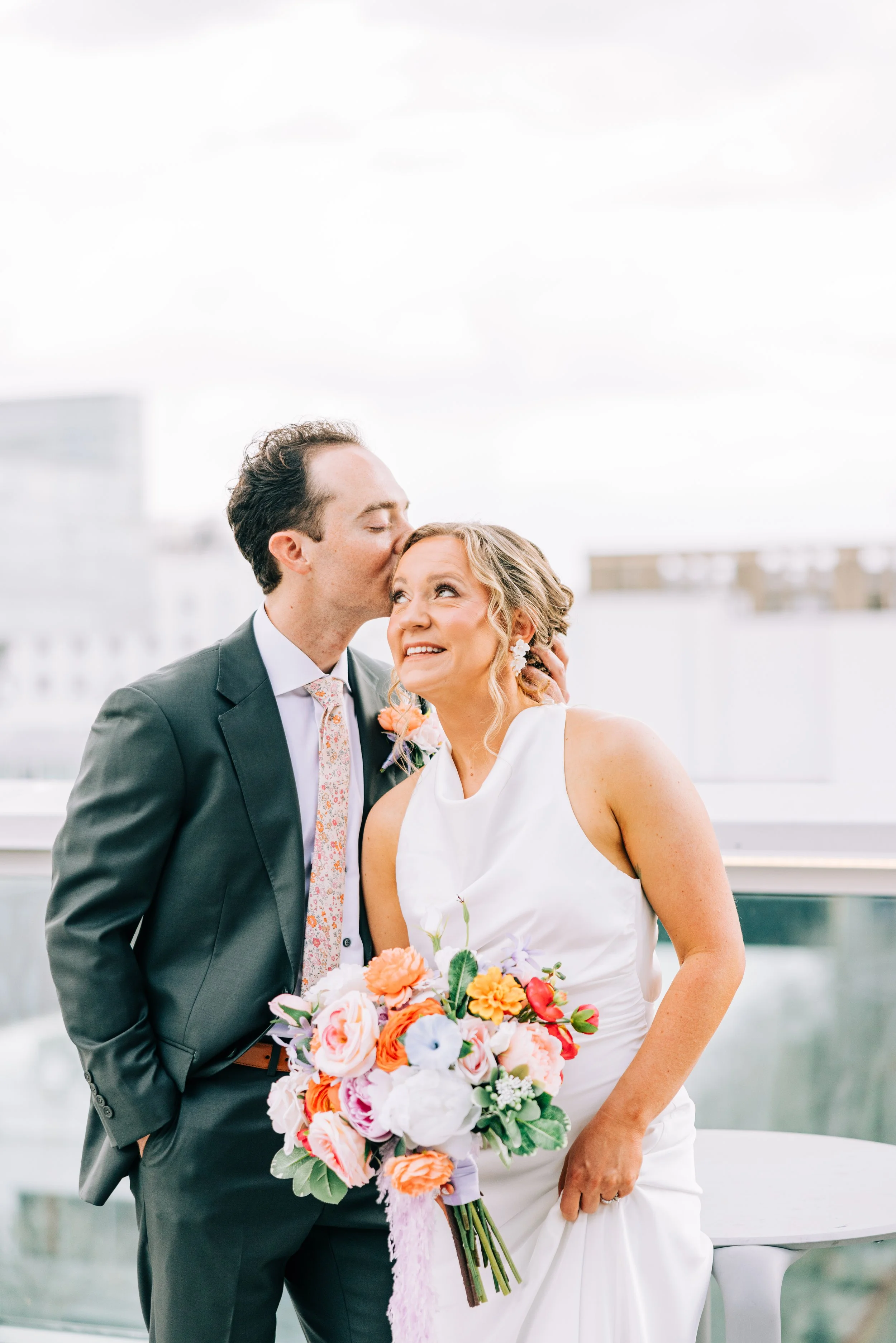 river-terrace-baton-rouge-bride-and-groom-wedding-portraits50.jpg