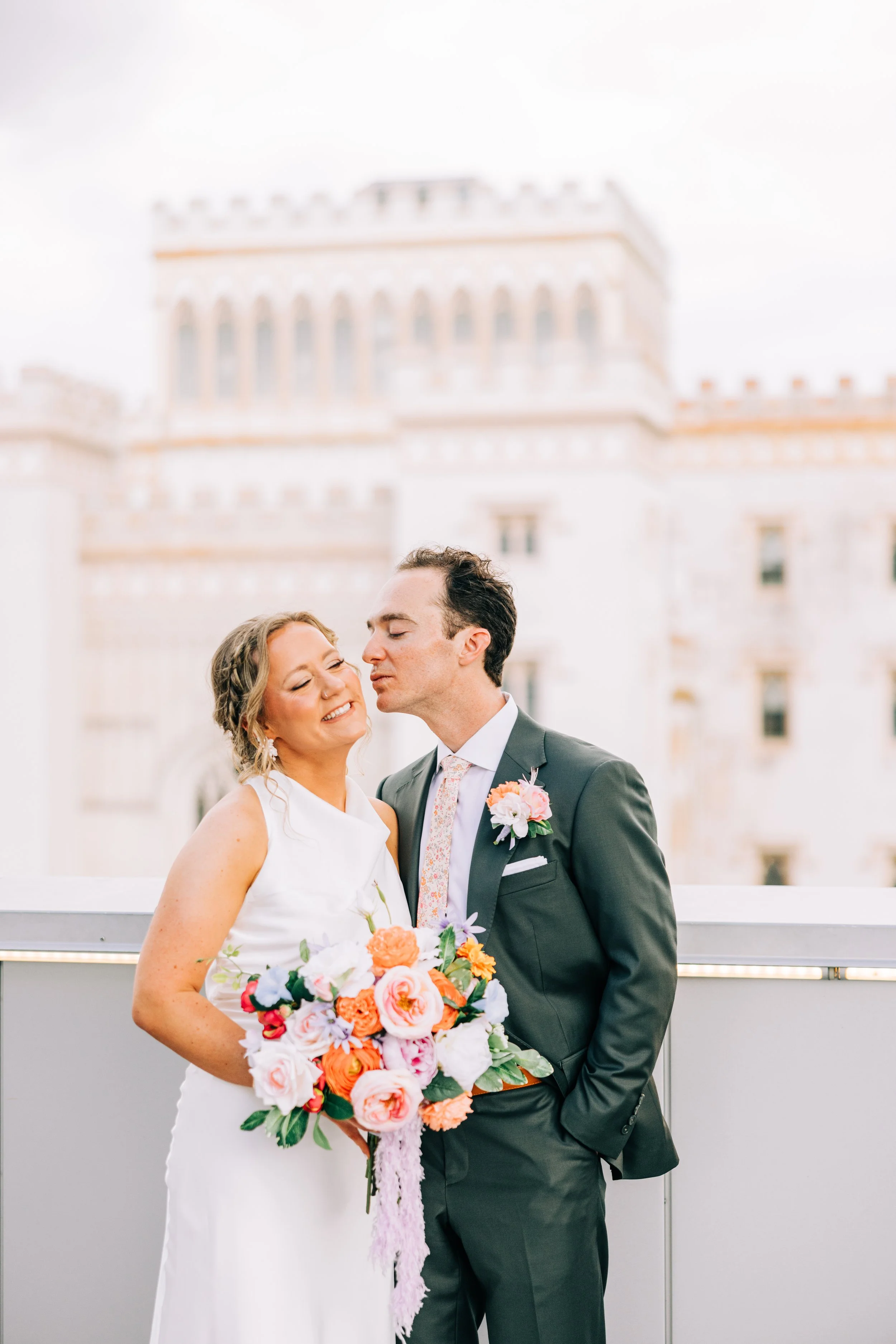 river-terrace-baton-rouge-bride-and-groom-wedding-portraits64.jpg