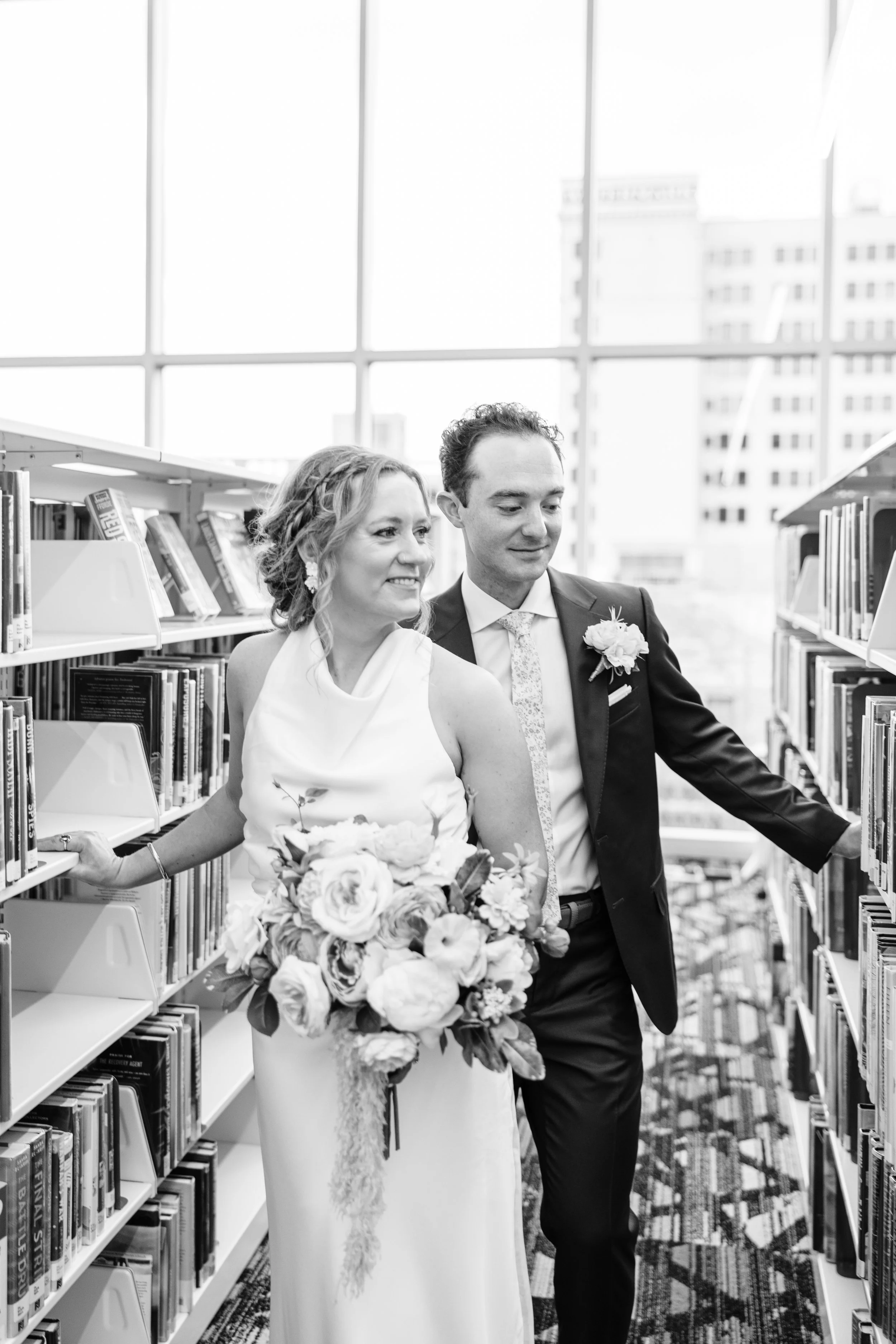 river-terrace-baton-rouge-bride-and-groom-wedding-portraits74.jpg