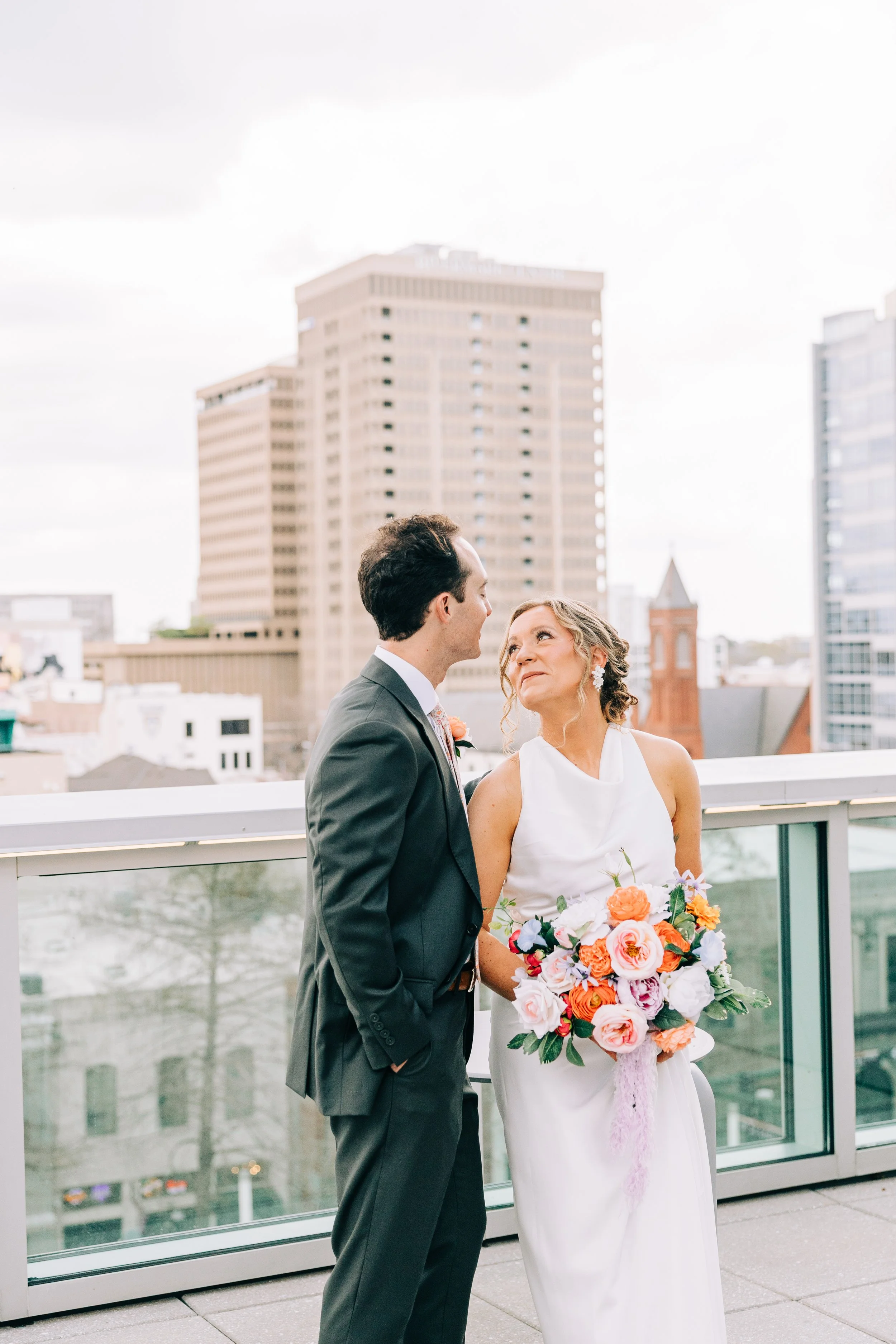 river-terrace-baton-rouge-bride-and-groom-wedding-portraits110.jpg