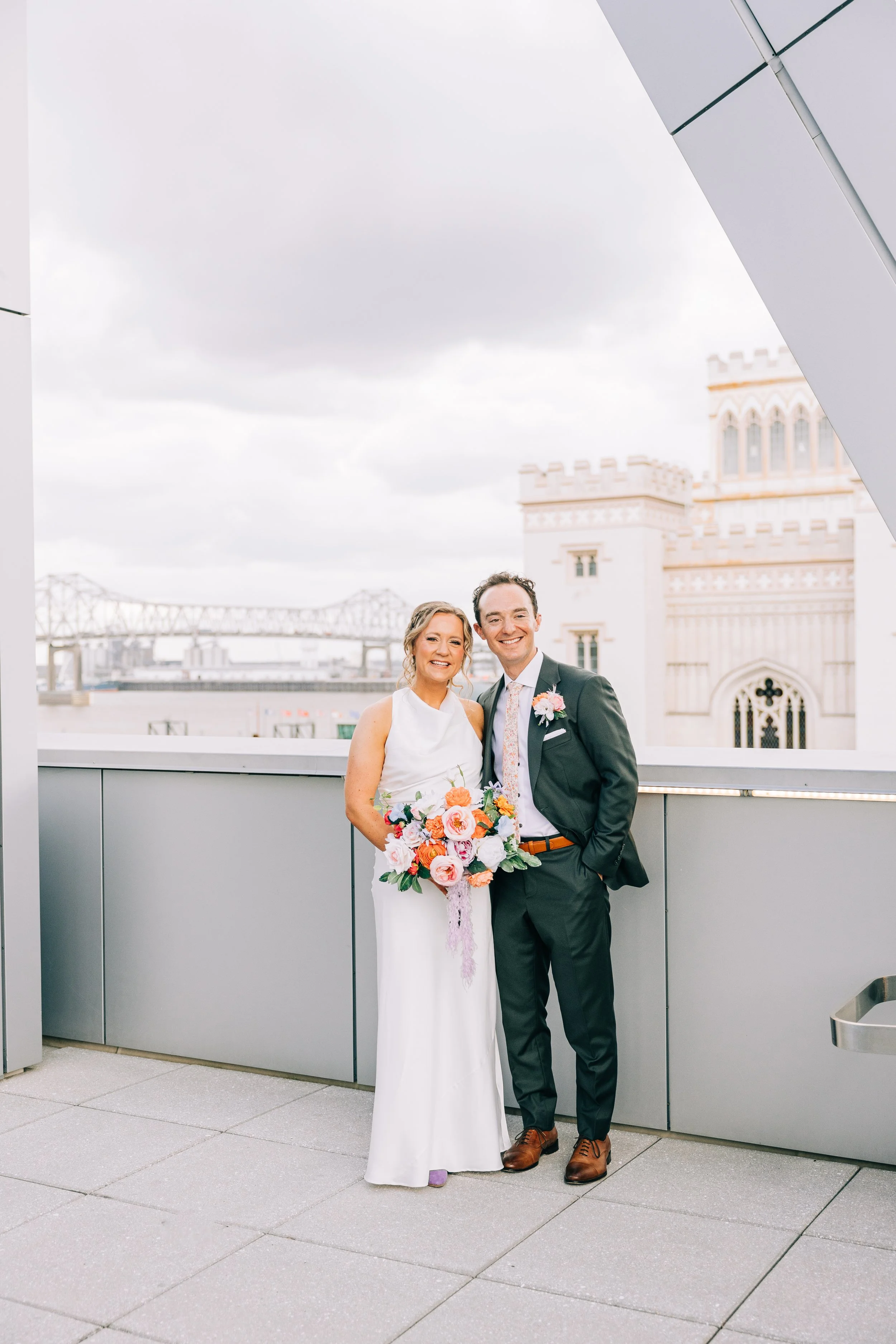 river-terrace-baton-rouge-bride-and-groom-wedding-portraits114.jpg