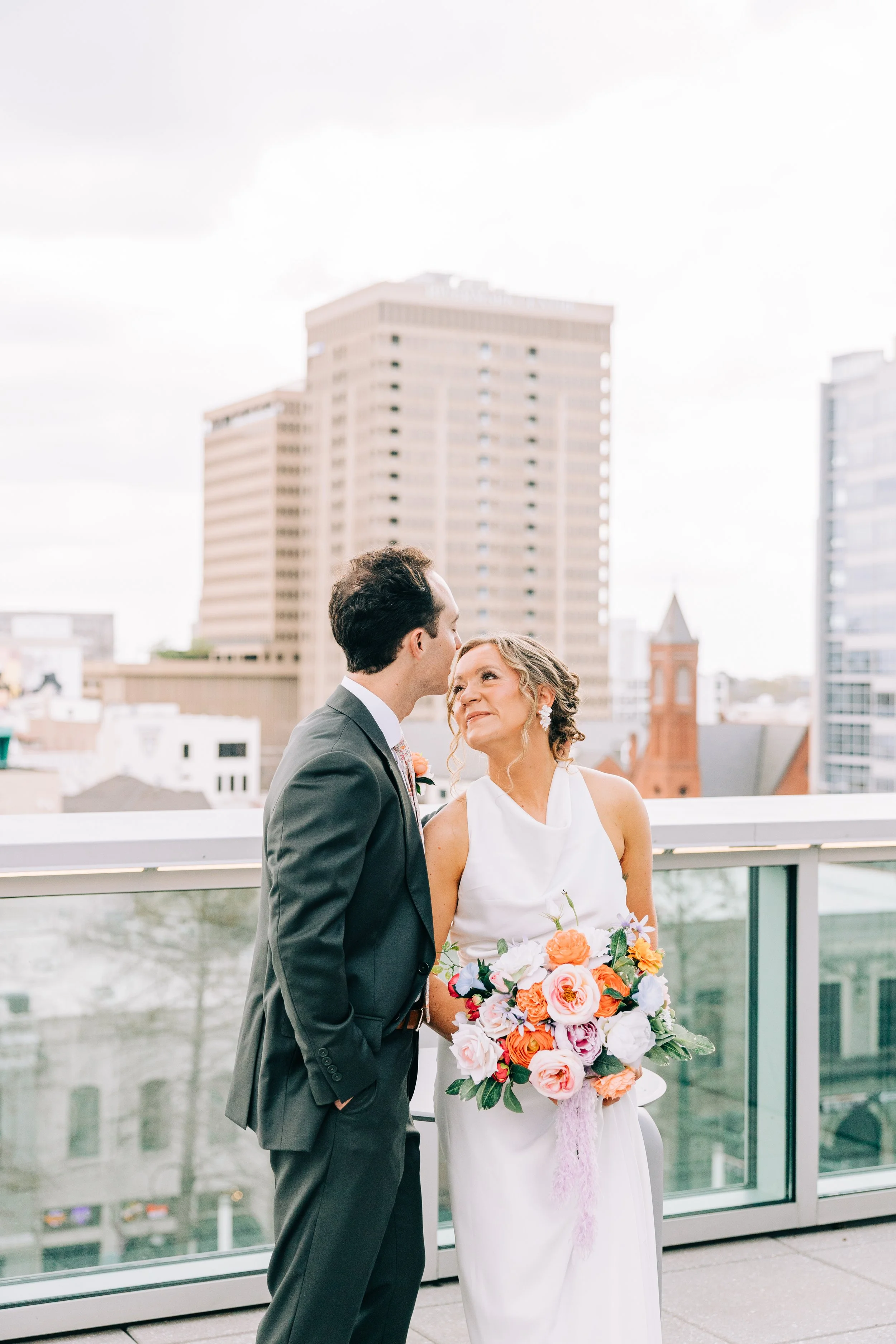 river-terrace-baton-rouge-bride-and-groom-wedding-portraits116.jpg