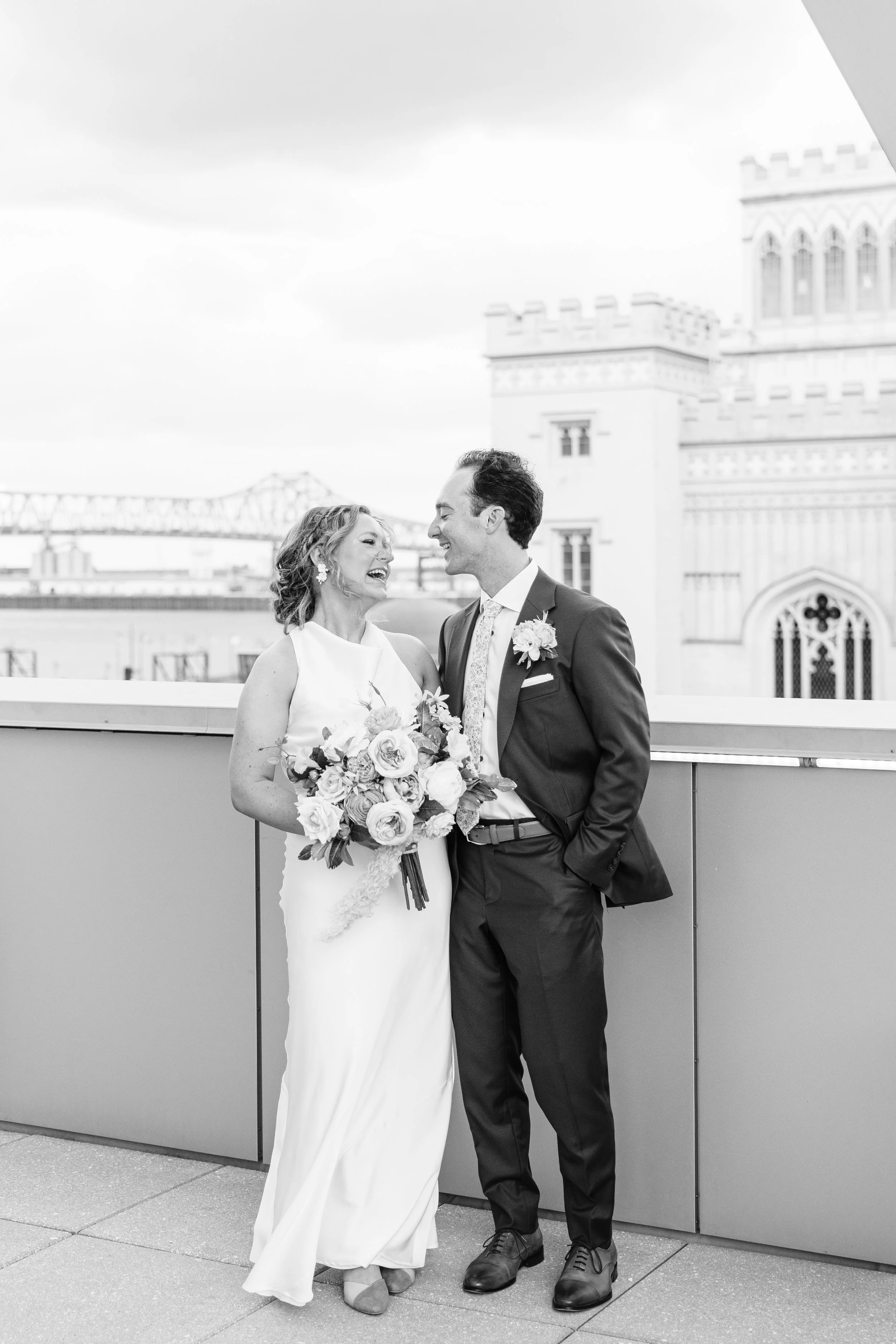 river-terrace-baton-rouge-bride-and-groom-wedding-portraits147.jpg