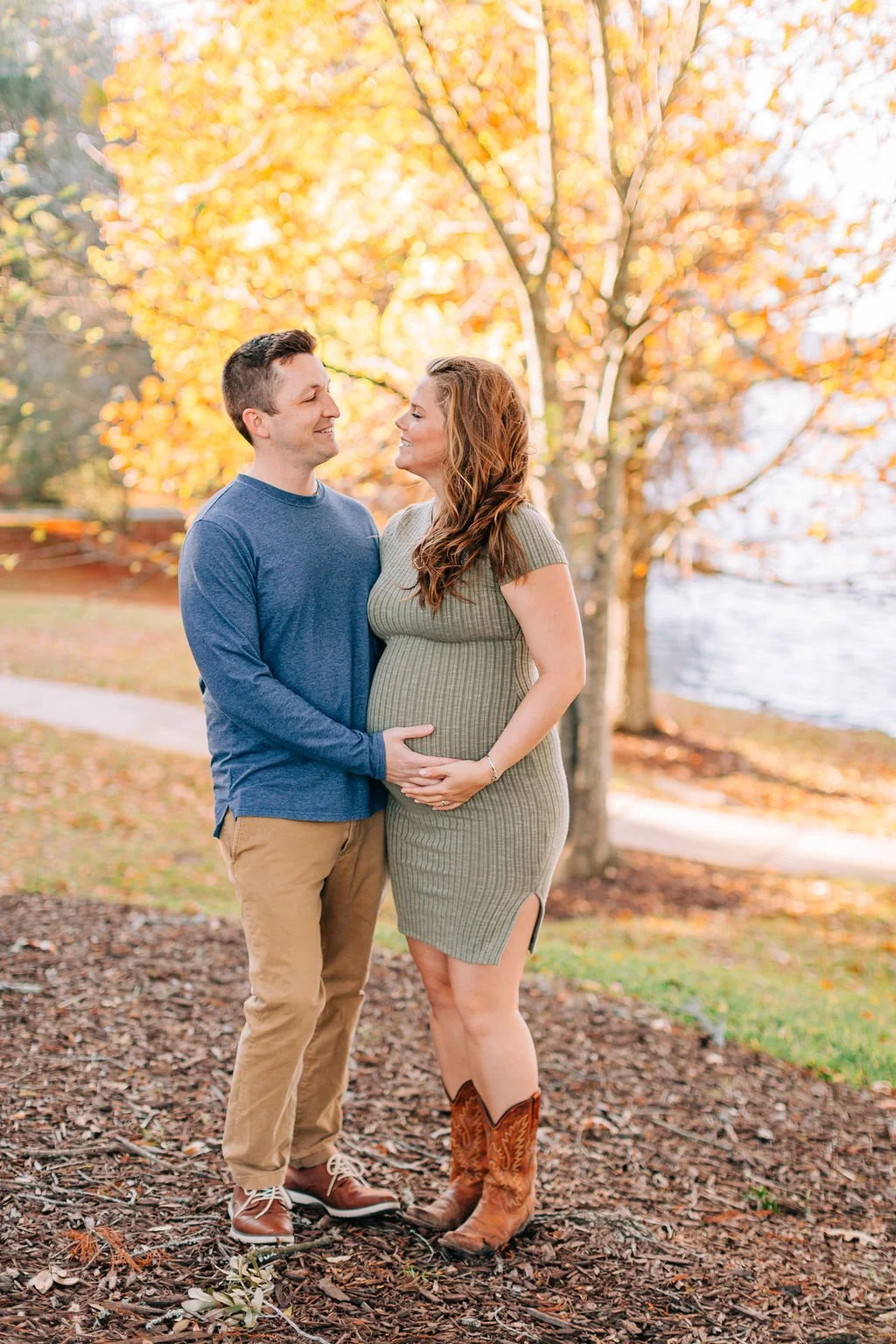 baton-rouge-maternity-photographer-veterans-memorial-park15.jpg