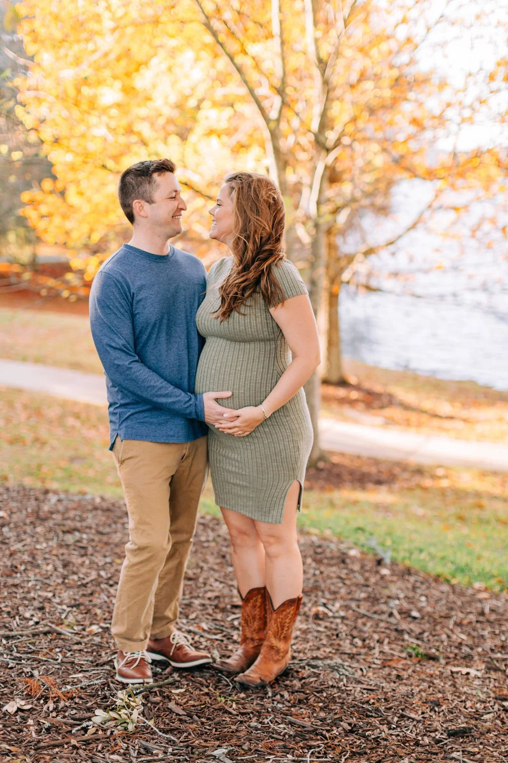 baton-rouge-maternity-photographer-veterans-memorial-park16.jpg