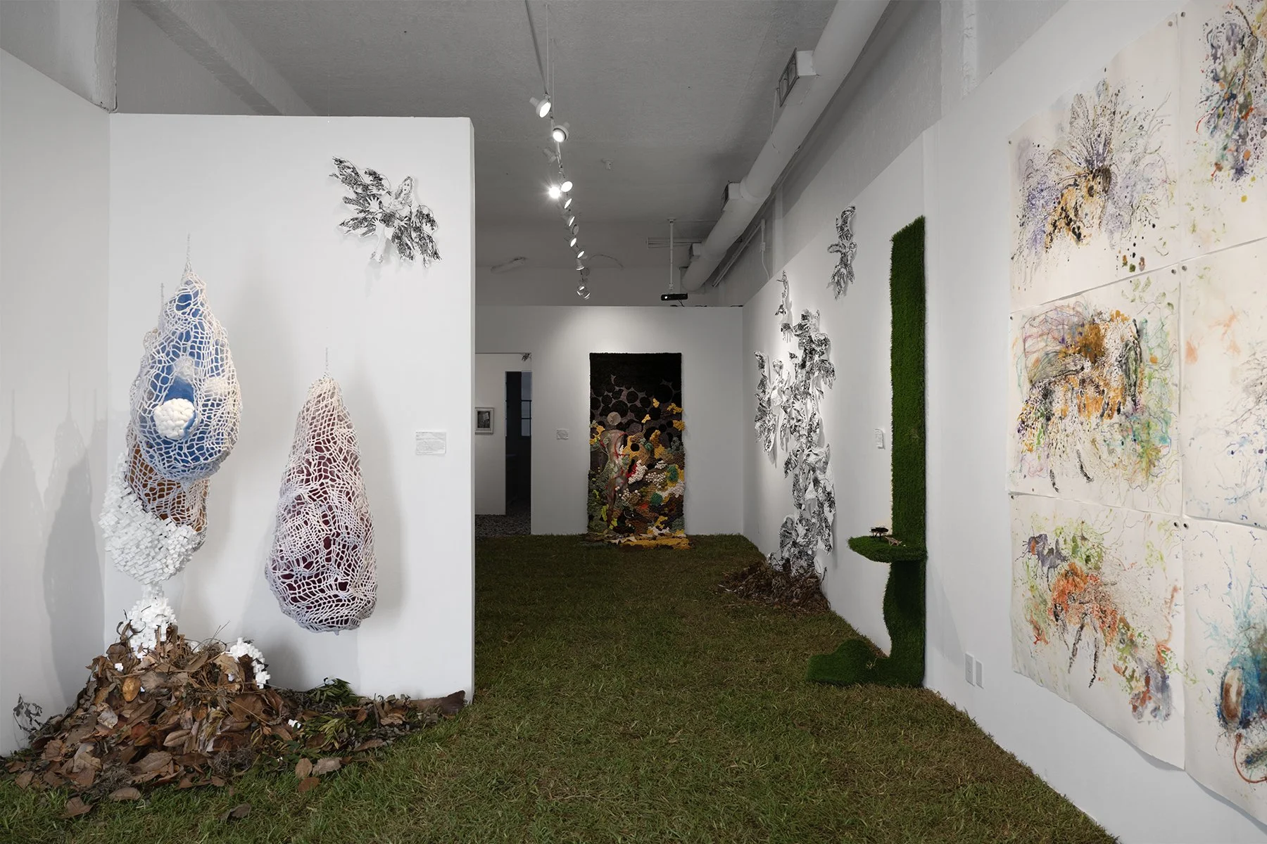 The circle & the circle, with works by member artists Cindee Travis Klement and Sherry Tseng Hill