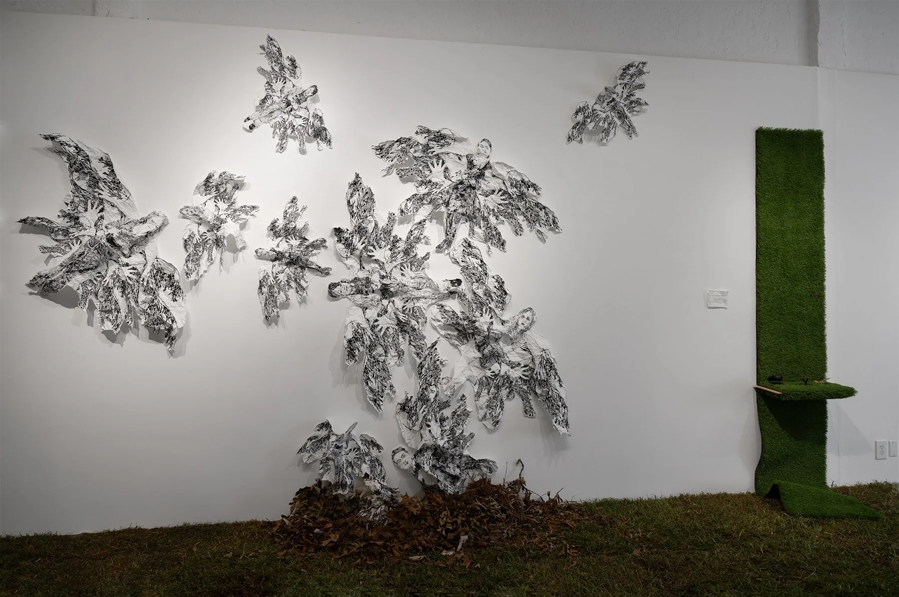 The circle & the circle, with works by member artists Cindee Travis Klement and Sherry Tseng Hill