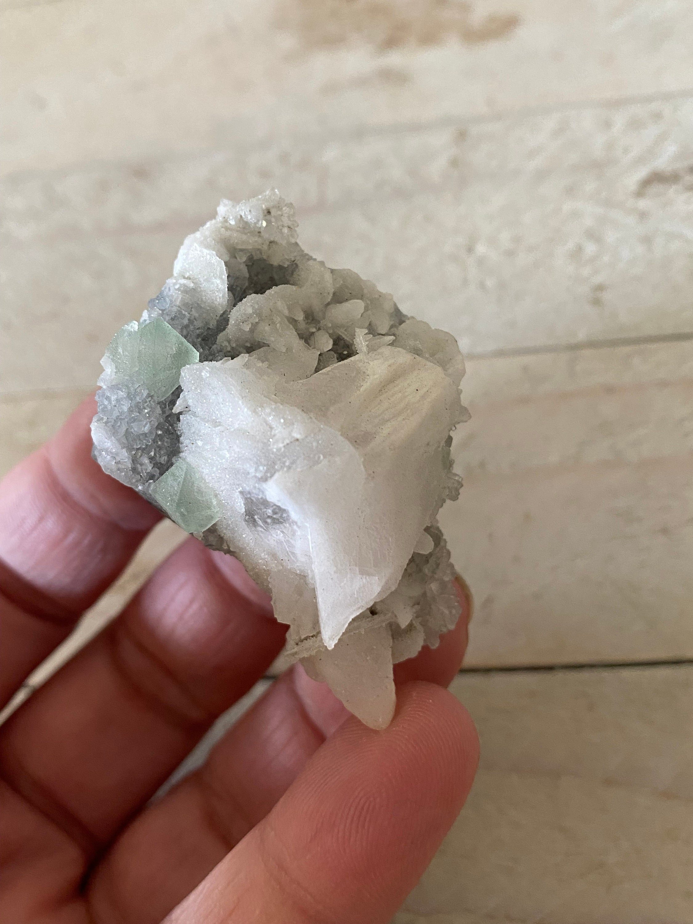 https://i.etsystatic.com/10136869/r/il/1d26c4/5316322263/il_fullxfull.5316322263_k4b6.jpg