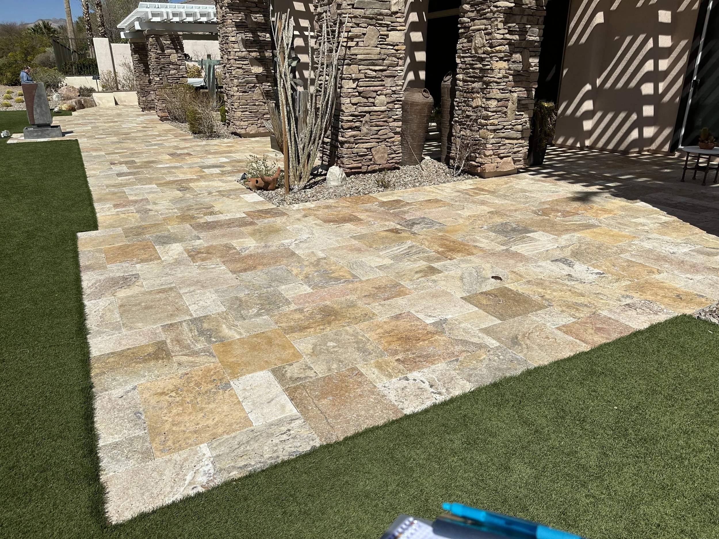 Custom Travertine Backyard 