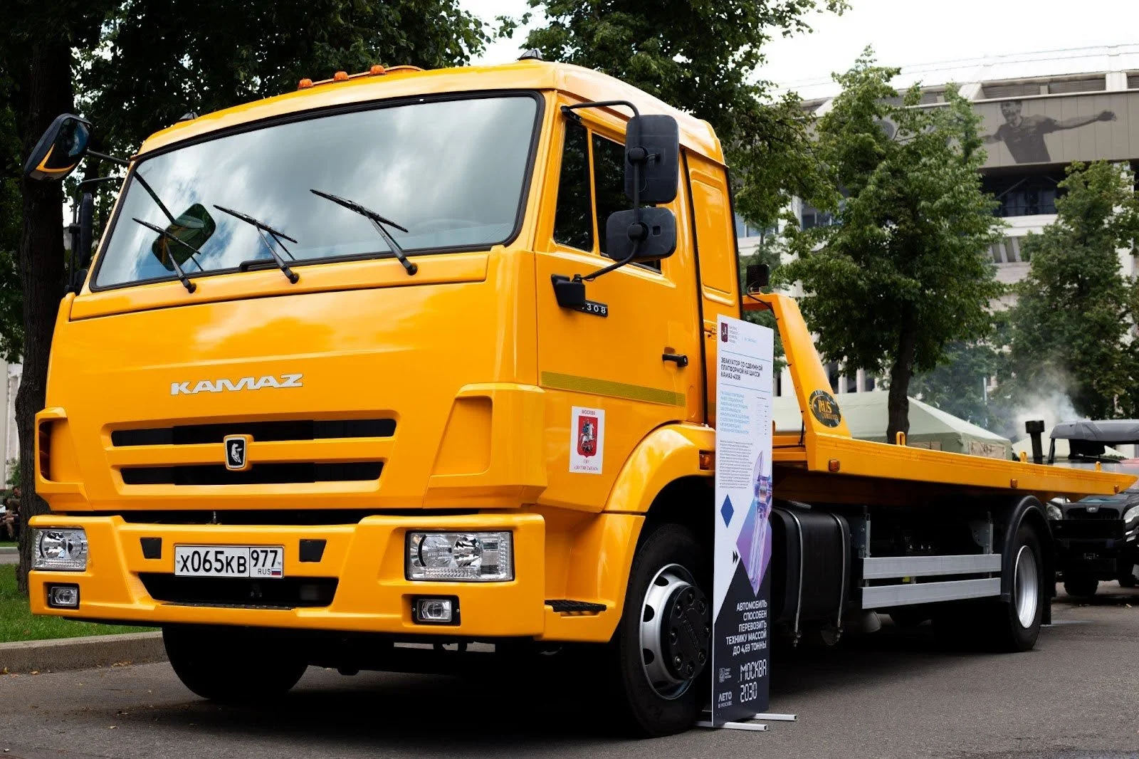 Why Renting a Tow Truck Is the Smart Choice for Your Next Breakdown or Accident