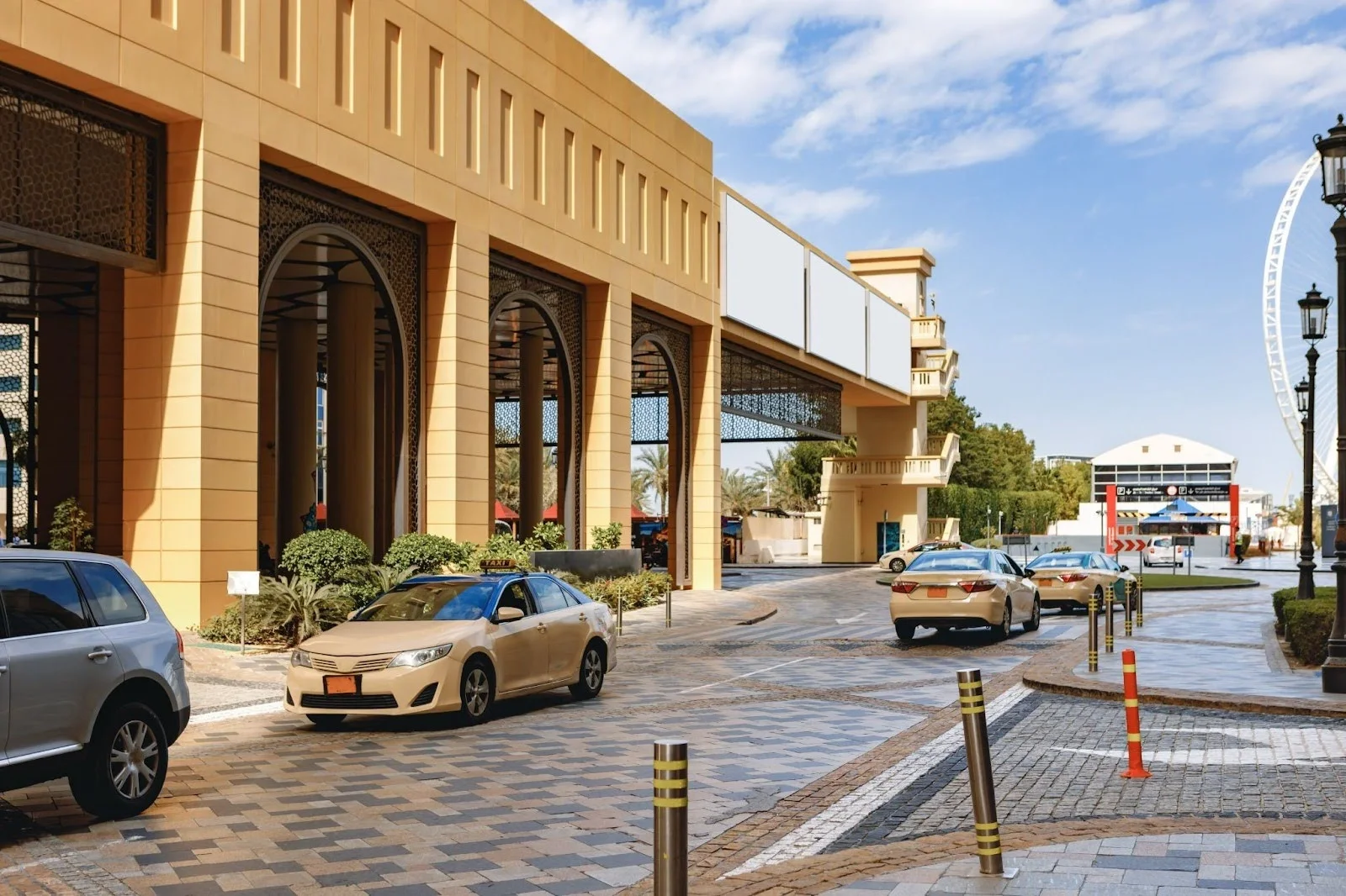 Truck Rental Services That Simplify Logistics In Dubai