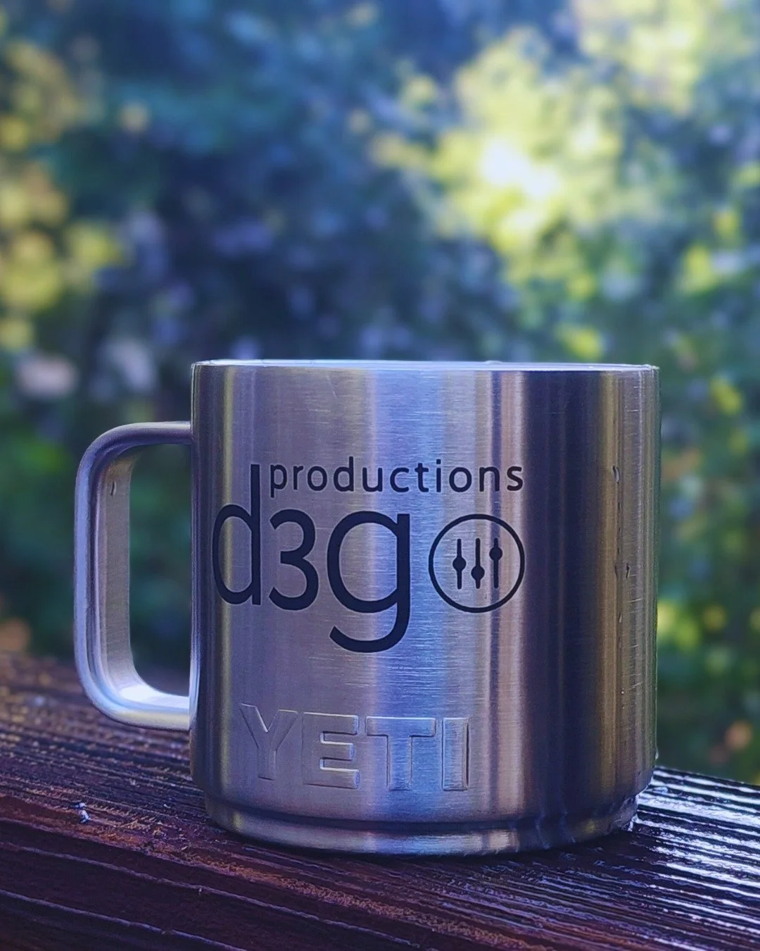 We&rsquo;re back from winter break ☕️
And yes&hellip; the mugs are branded 😏