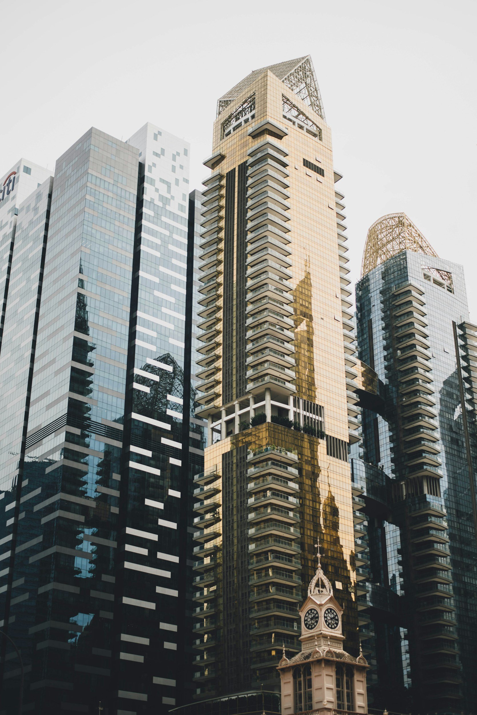 Pros and Cons of Electing S-Corp Status