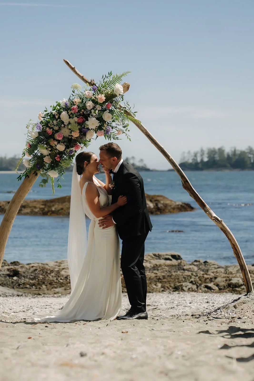 Bronwyn + Matthew 1-1035.jpg