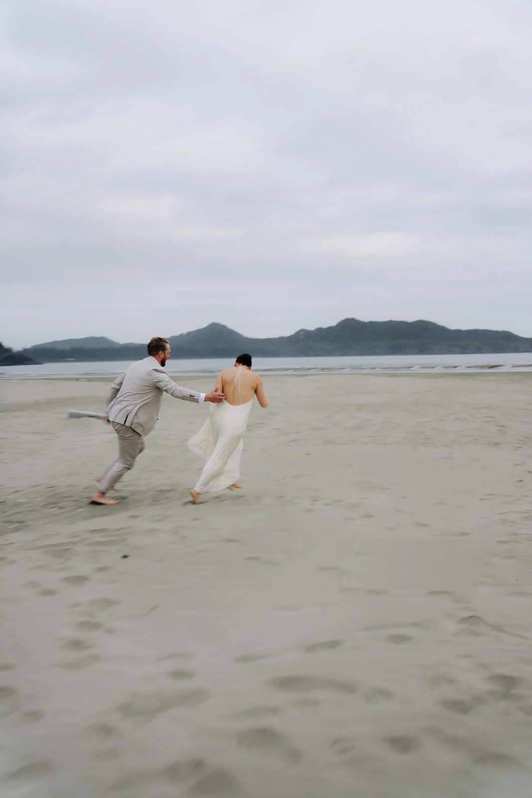 Seana + Joel 1-1542.jpg