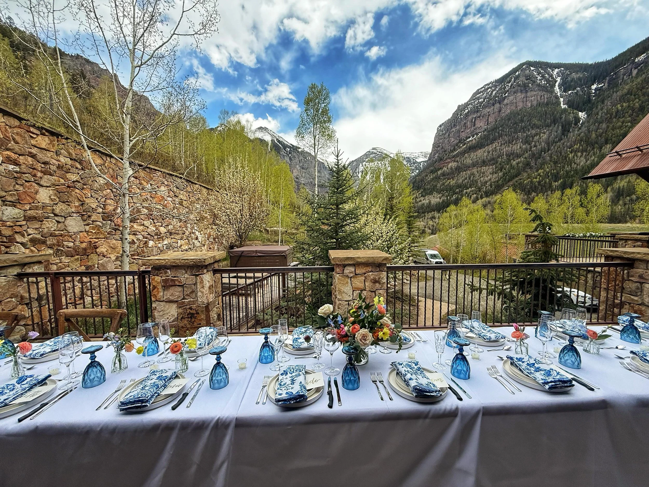 We are available for your Telluride intimate fine dining farm to table dinners and small weddings. It is a privilege for us to provide you with exceptional food and service on your special day! 🥂 @redrockschef #redrockschef #finedinning #farmtotable