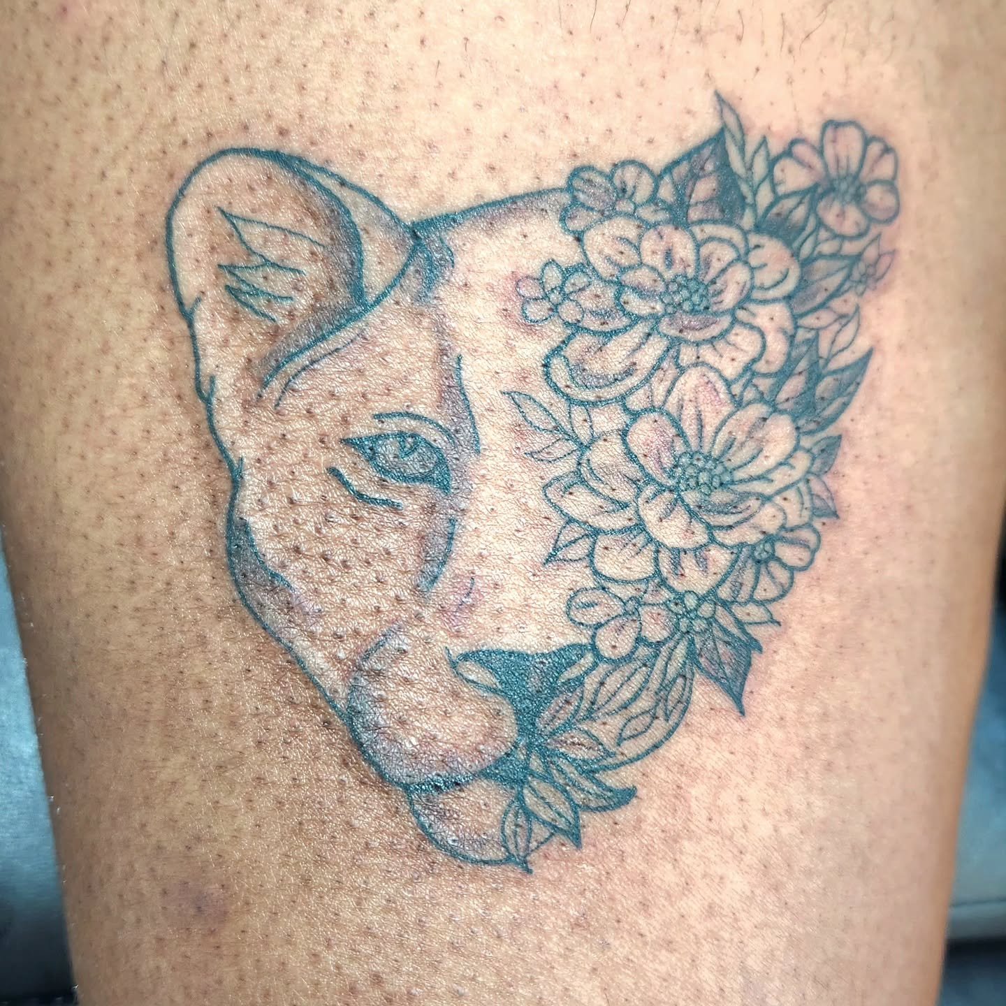 This was quite the fun little project for today :-) Thanks for the laughs, courtney!

Not my drawing