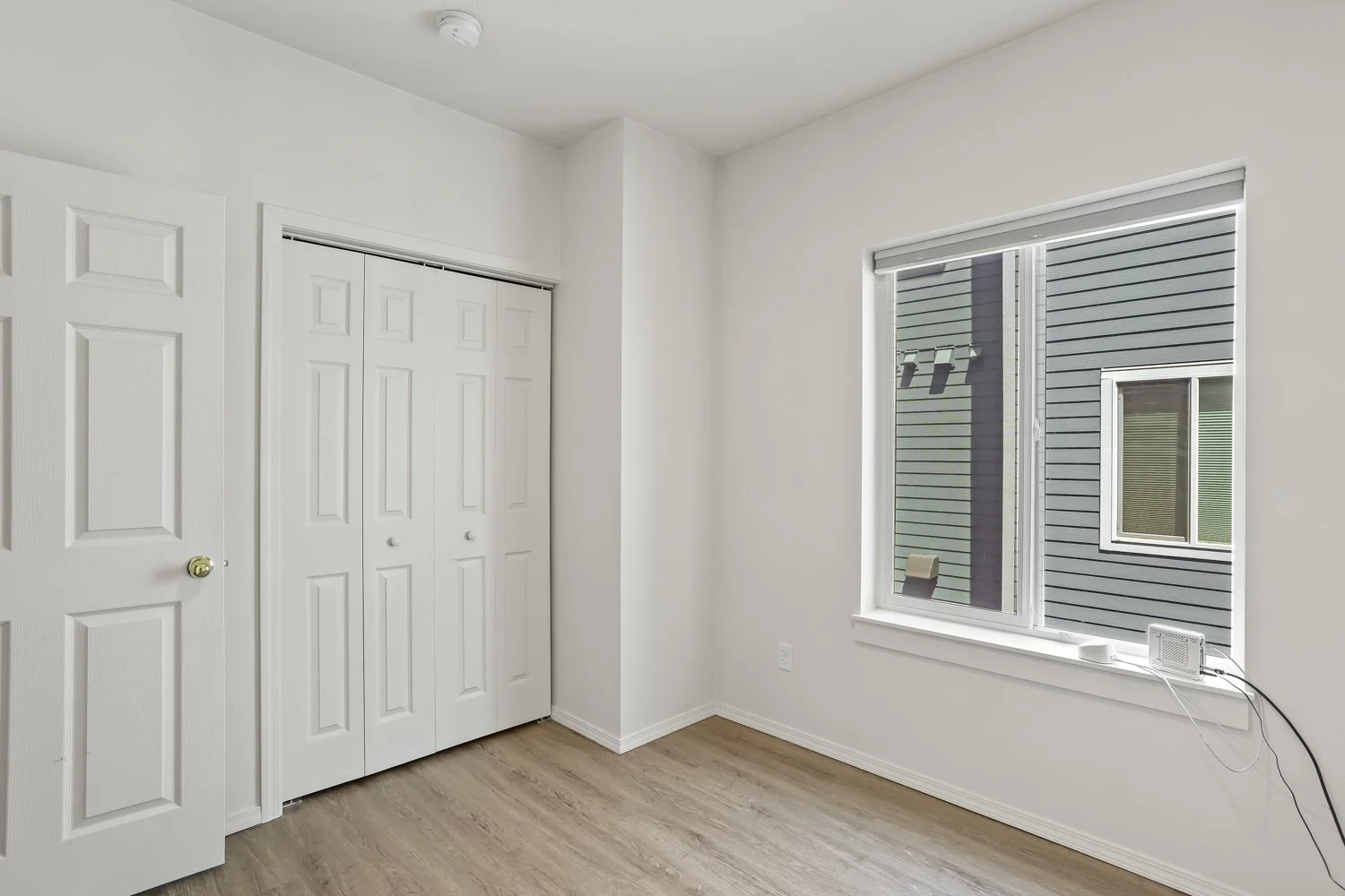 7545 N Olin Ave Unit 201 - WEB-24.jpg