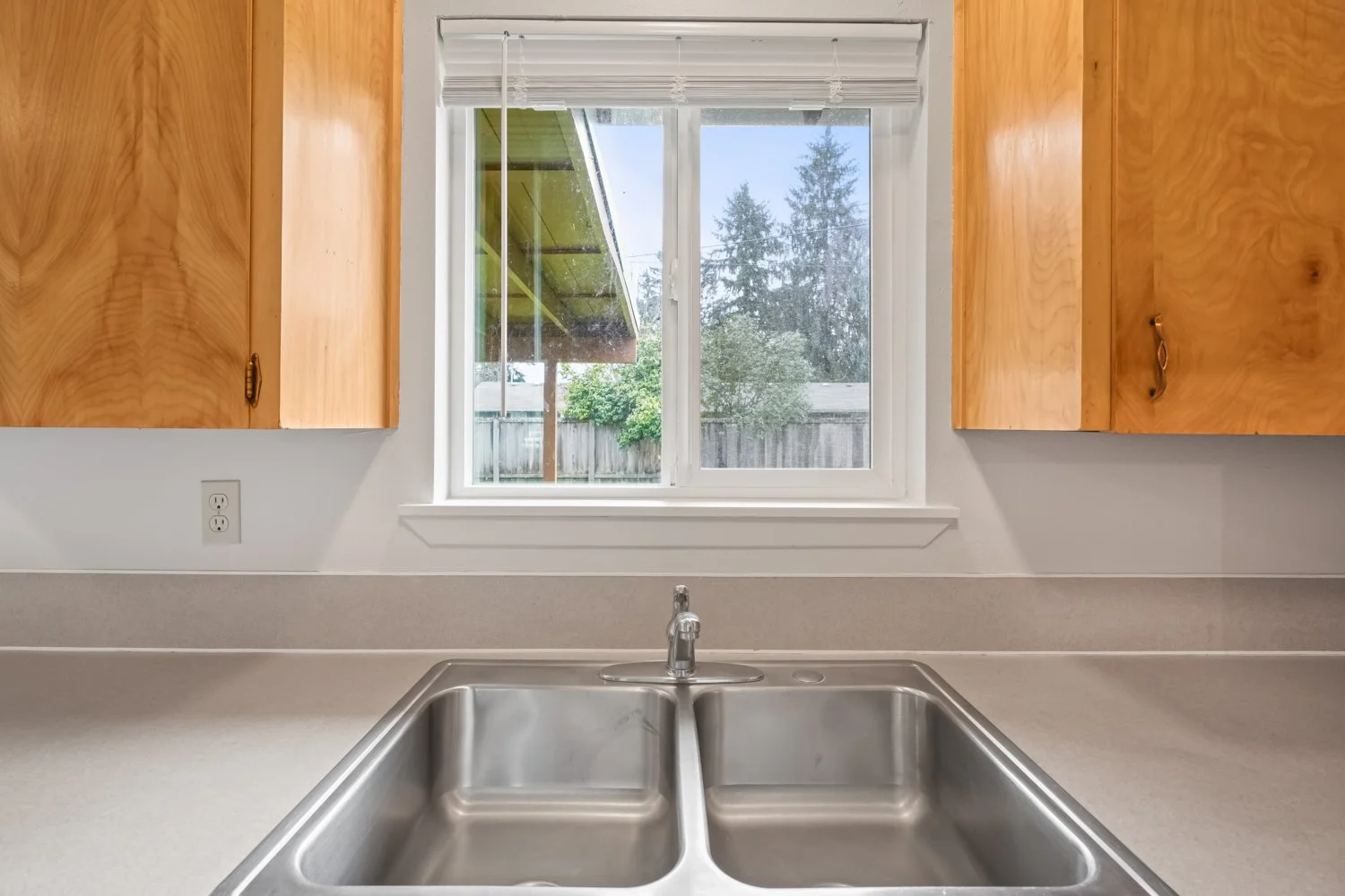 7903 NE 29th - WEB-14.jpg
