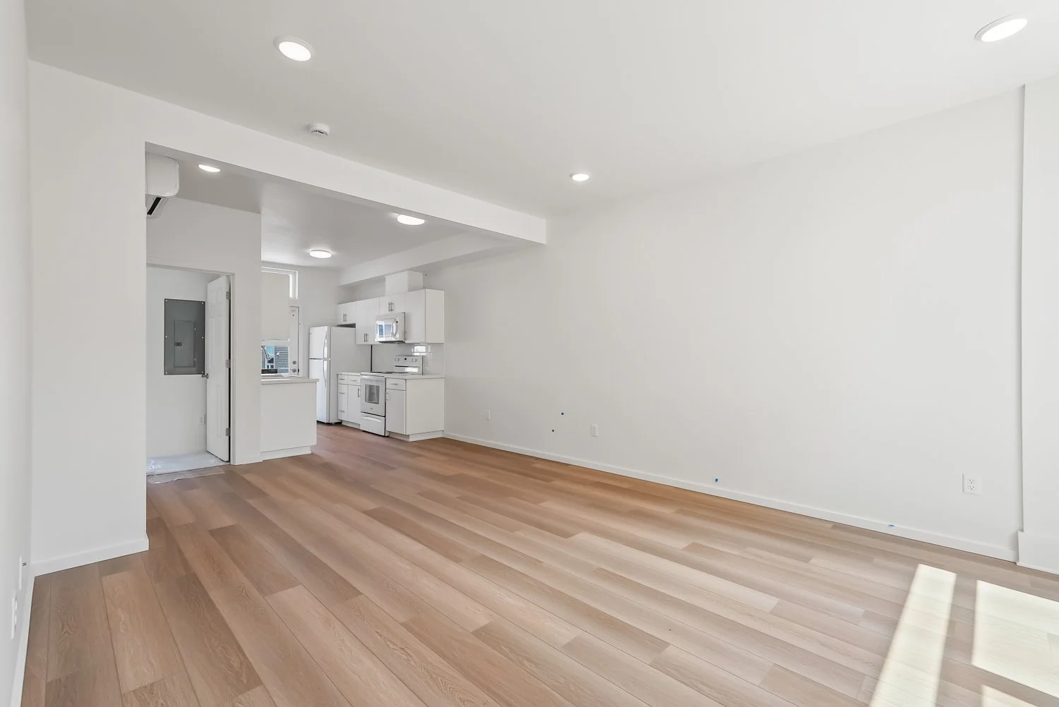 13405 SE Foster Road - WEB-7.jpg
