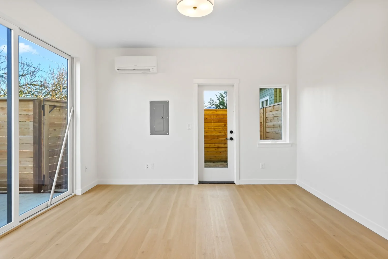 4890 NE 36th Ave - WEB-10.jpg