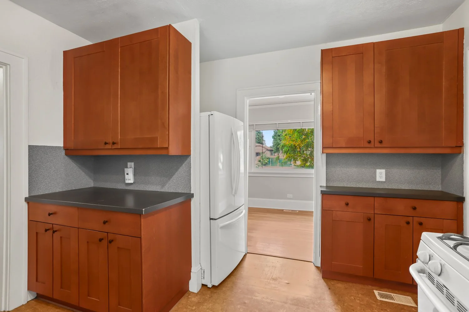8704 N Portsmouth Ave - WEB-23.jpg