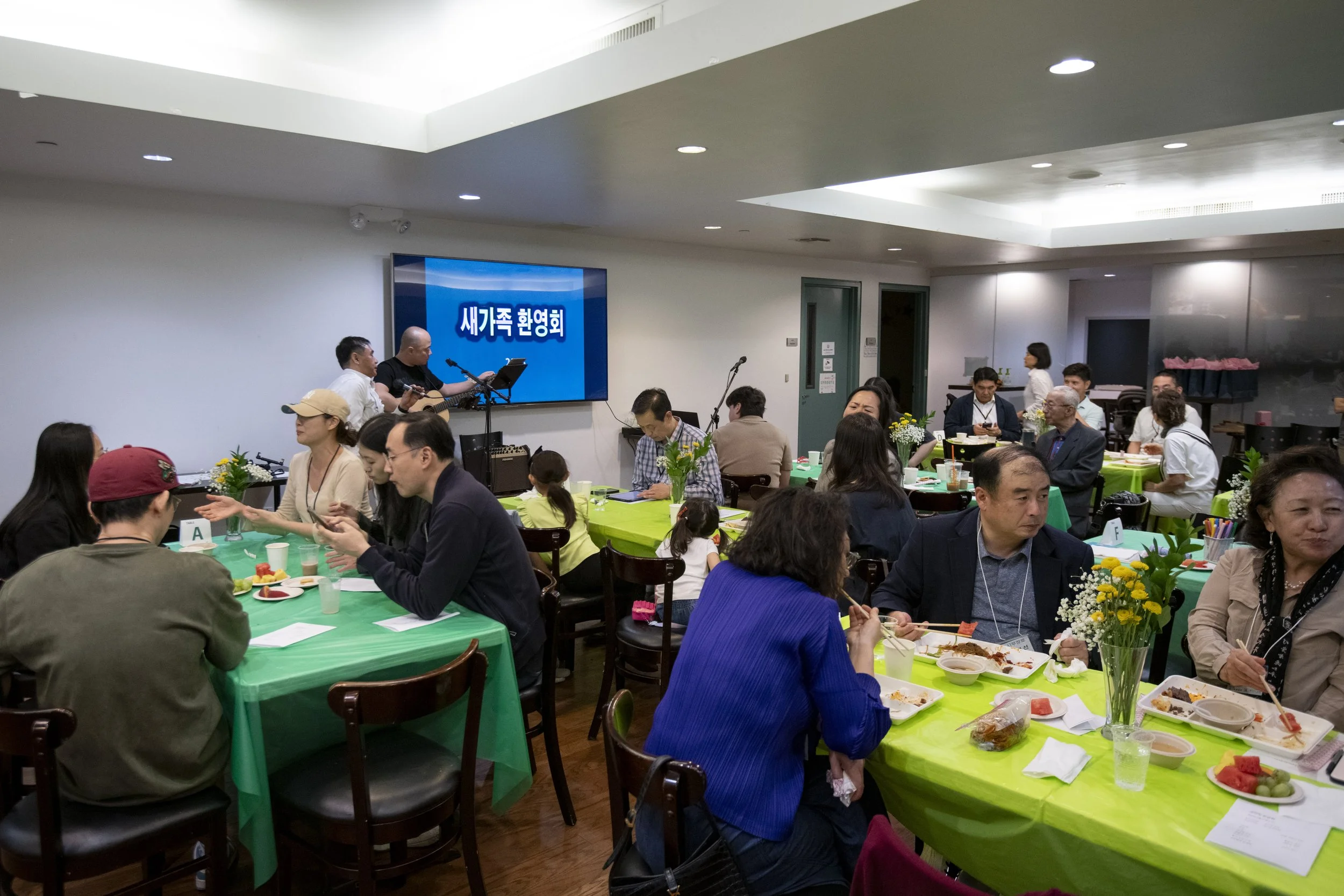 2025 새가족 환영회_Remnant Chuch_009.jpg