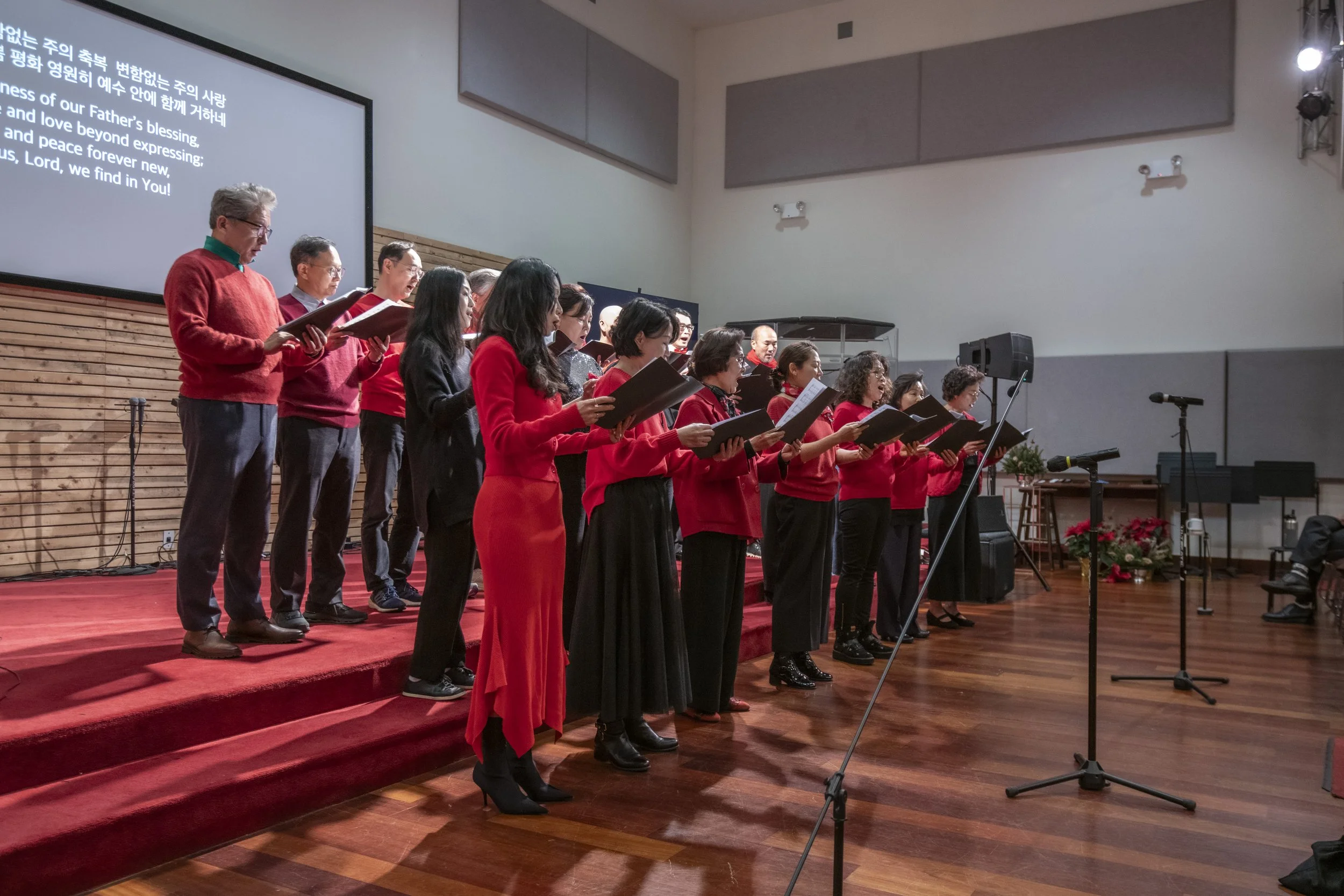 2025 Christmas Cantata_020.jpg