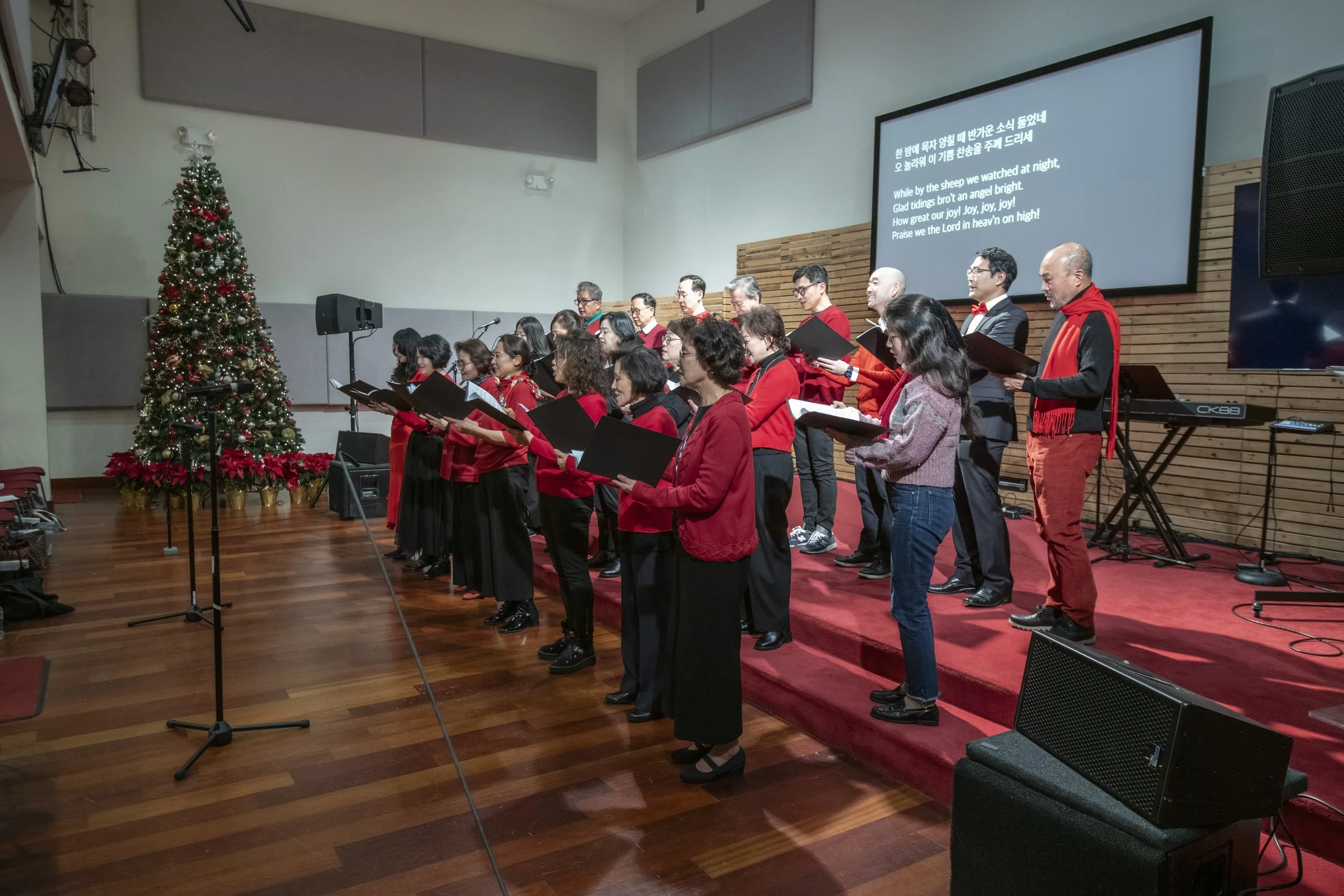 2025 Christmas Cantata_018.jpg