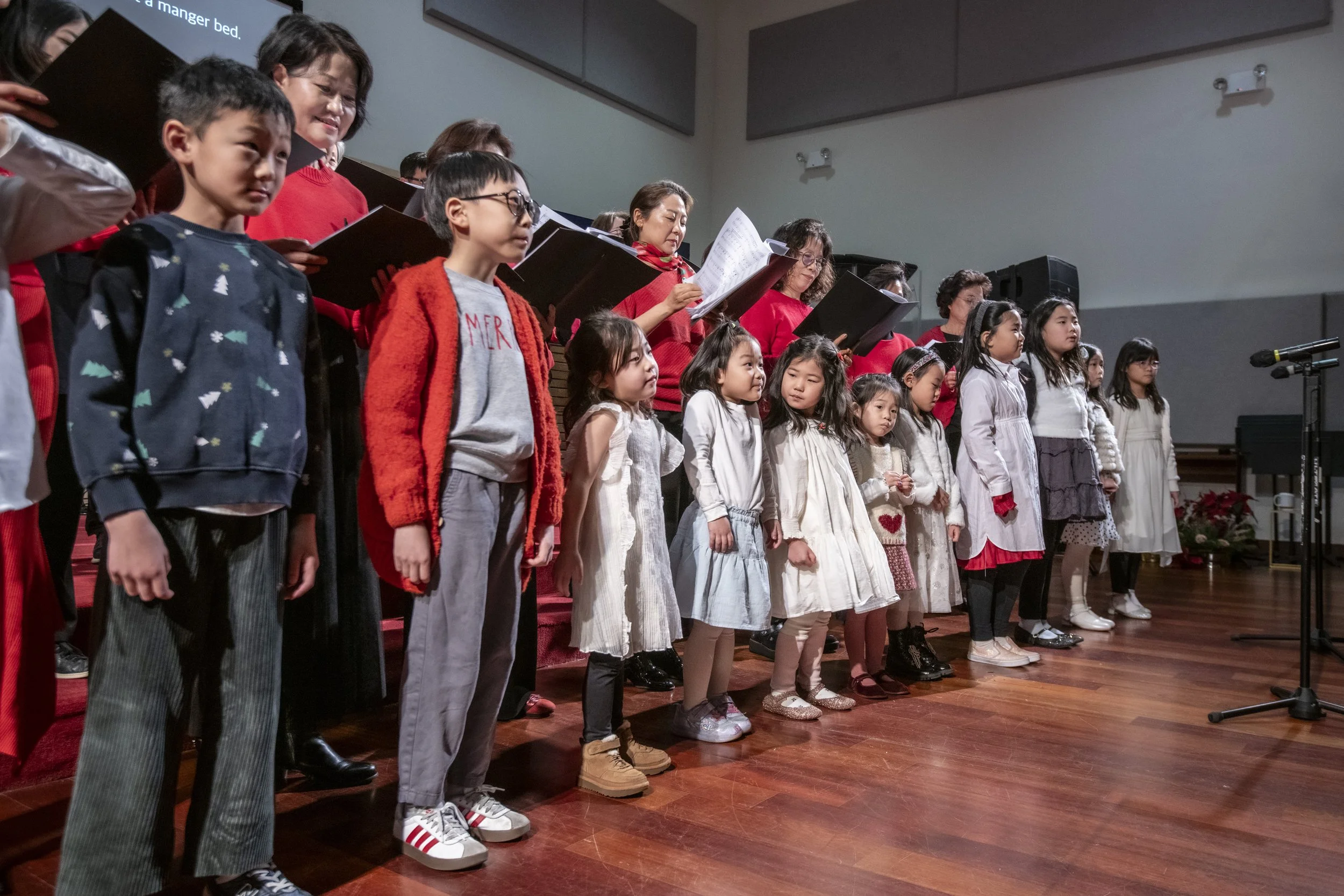 2025 Christmas Cantata_030.jpg