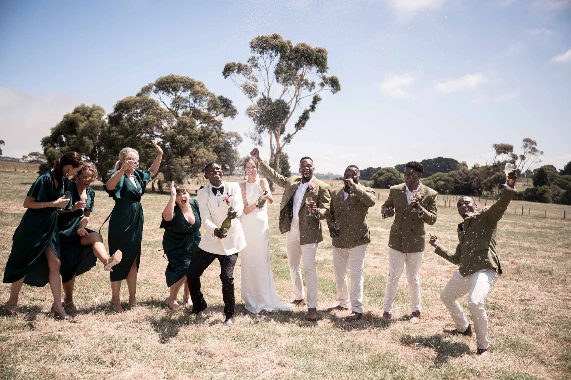 TorquaySurfCoastWedding-109.jpg